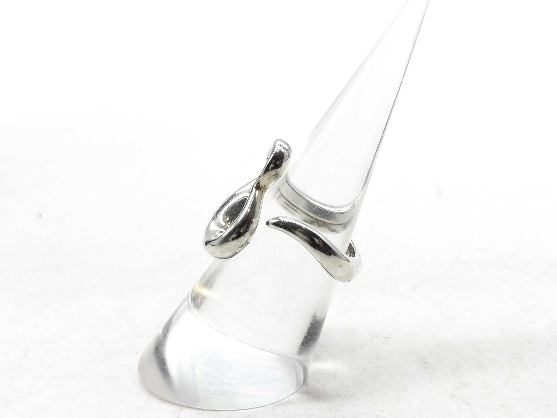 Tiffany & Co. Tiffany Open Heart Ring