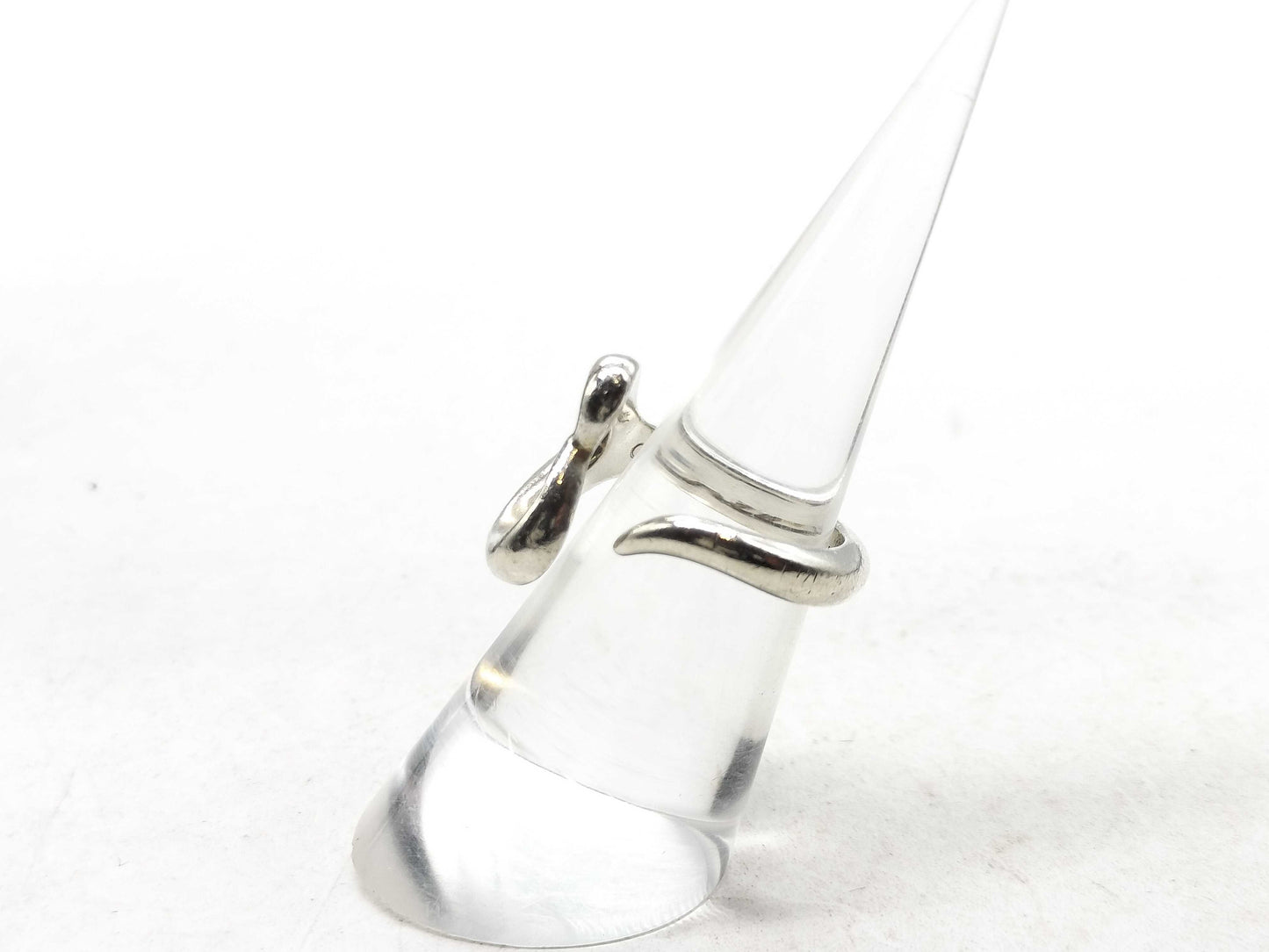 Tiffany & Co. Tiffany Open Heart Ring