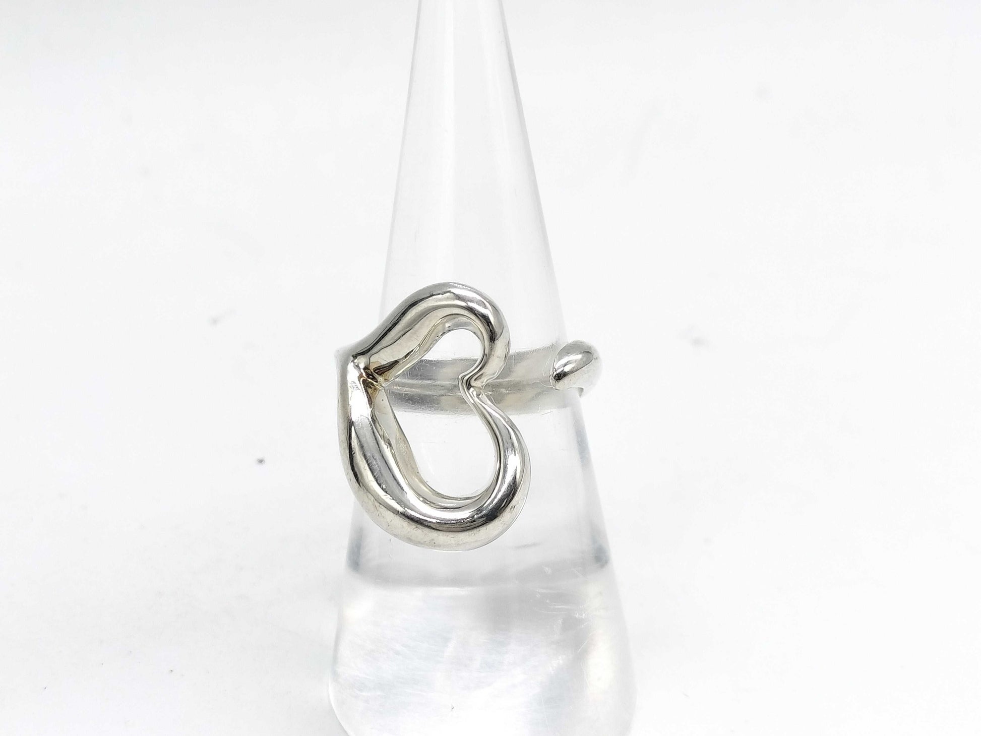 Tiffany & Co. Tiffany Open Heart Ring