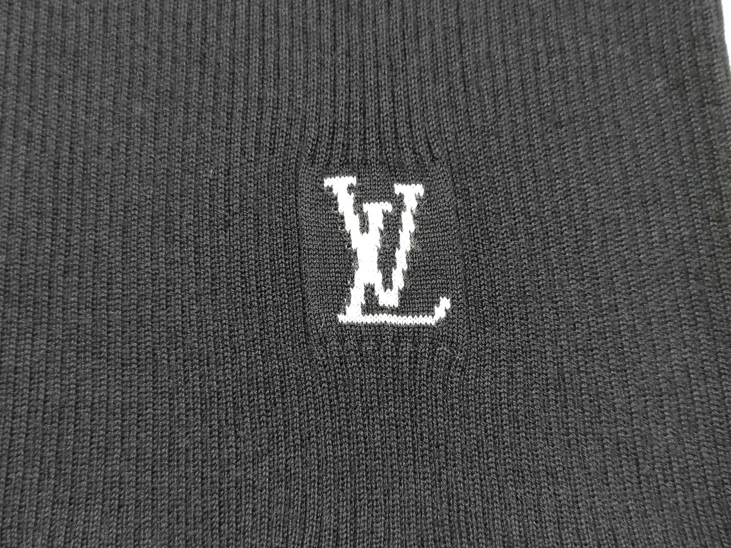 LOUIS VUITTON Knit Sweater Turtleneck Logo Black RW182B M Tops