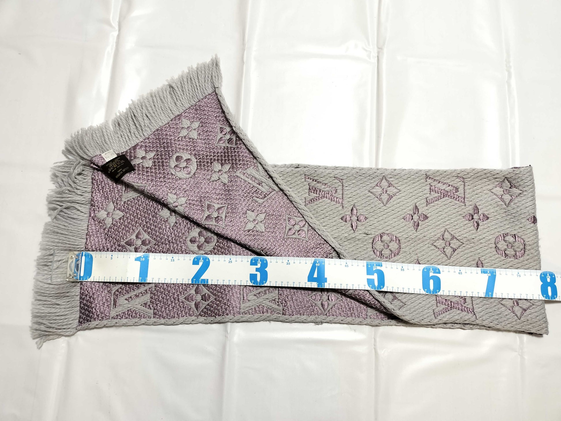 LOUIS VUITTON Monogram Louis Vuitton Scarf Echarpe Monogram Scarf