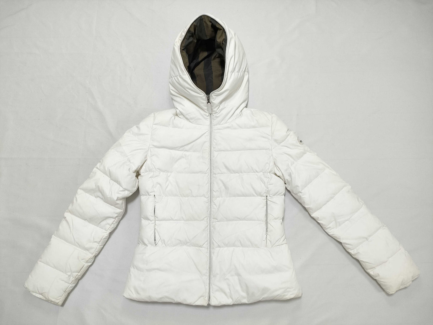 FENDI Striped Hoodie Down Jacket, White, Size 38