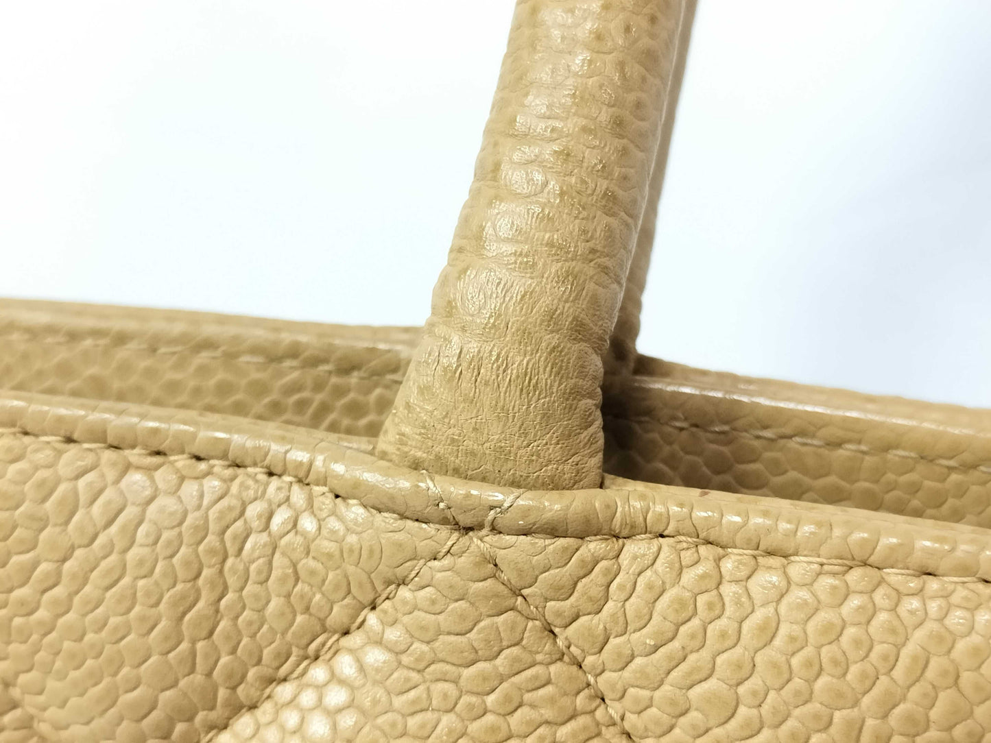 CHANEL Caviar Skin Reproduction Caviar Tote Bag
