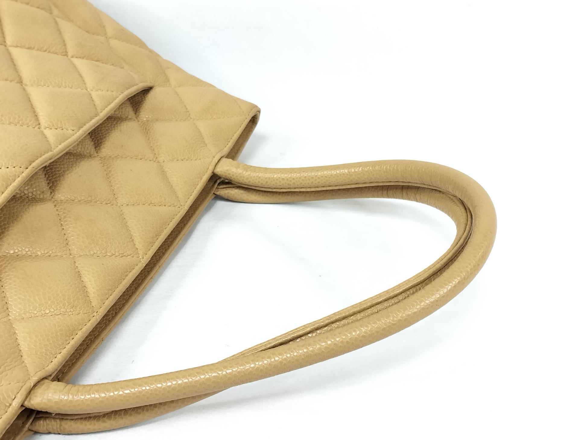 CHANEL Caviar Skin Reproduction Caviar Tote Bag