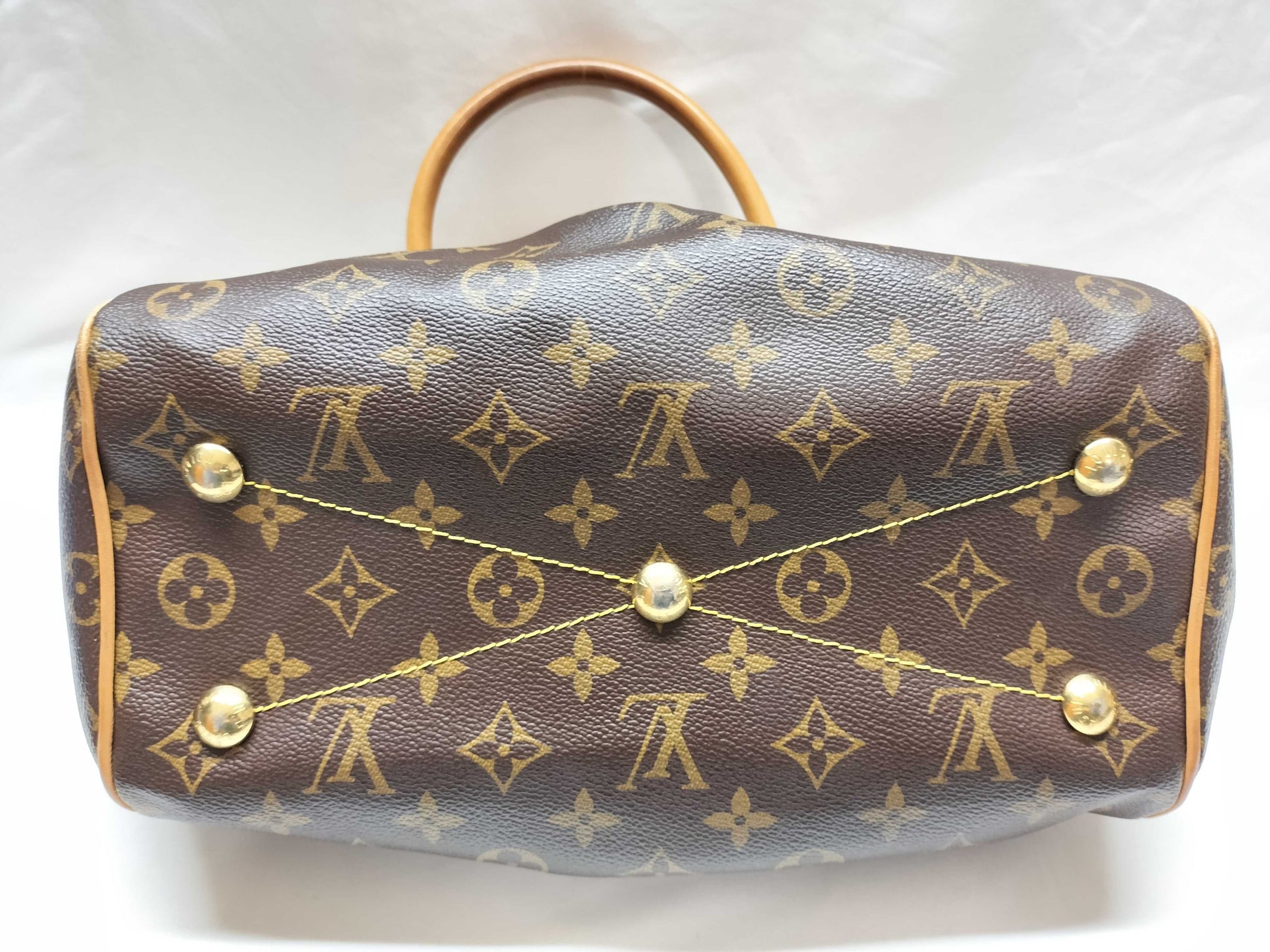 LOUIS VUITTON Monogram Tivoli PM Handbag