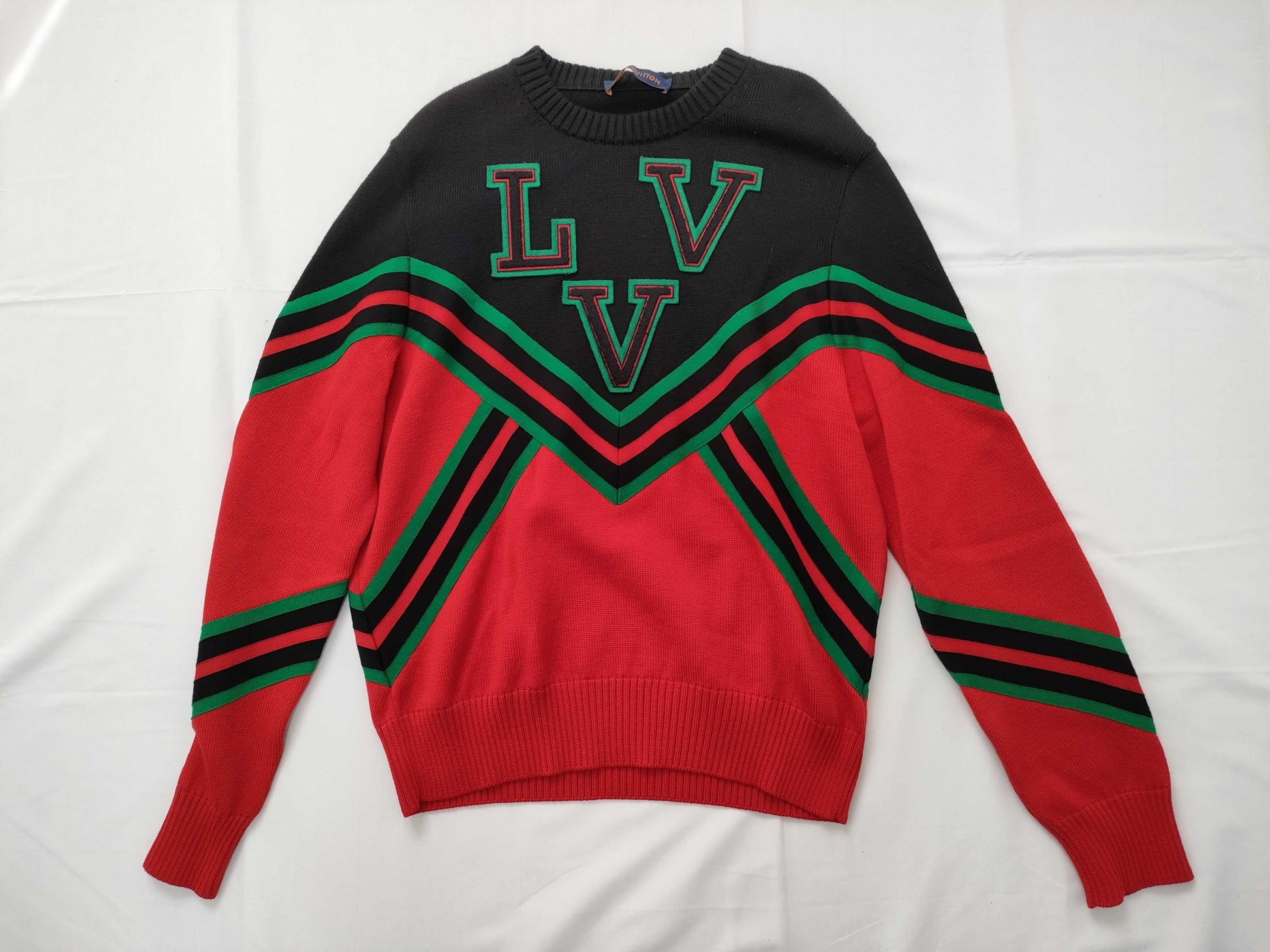 LOUIS VUITTON LVV logo knit sweater top