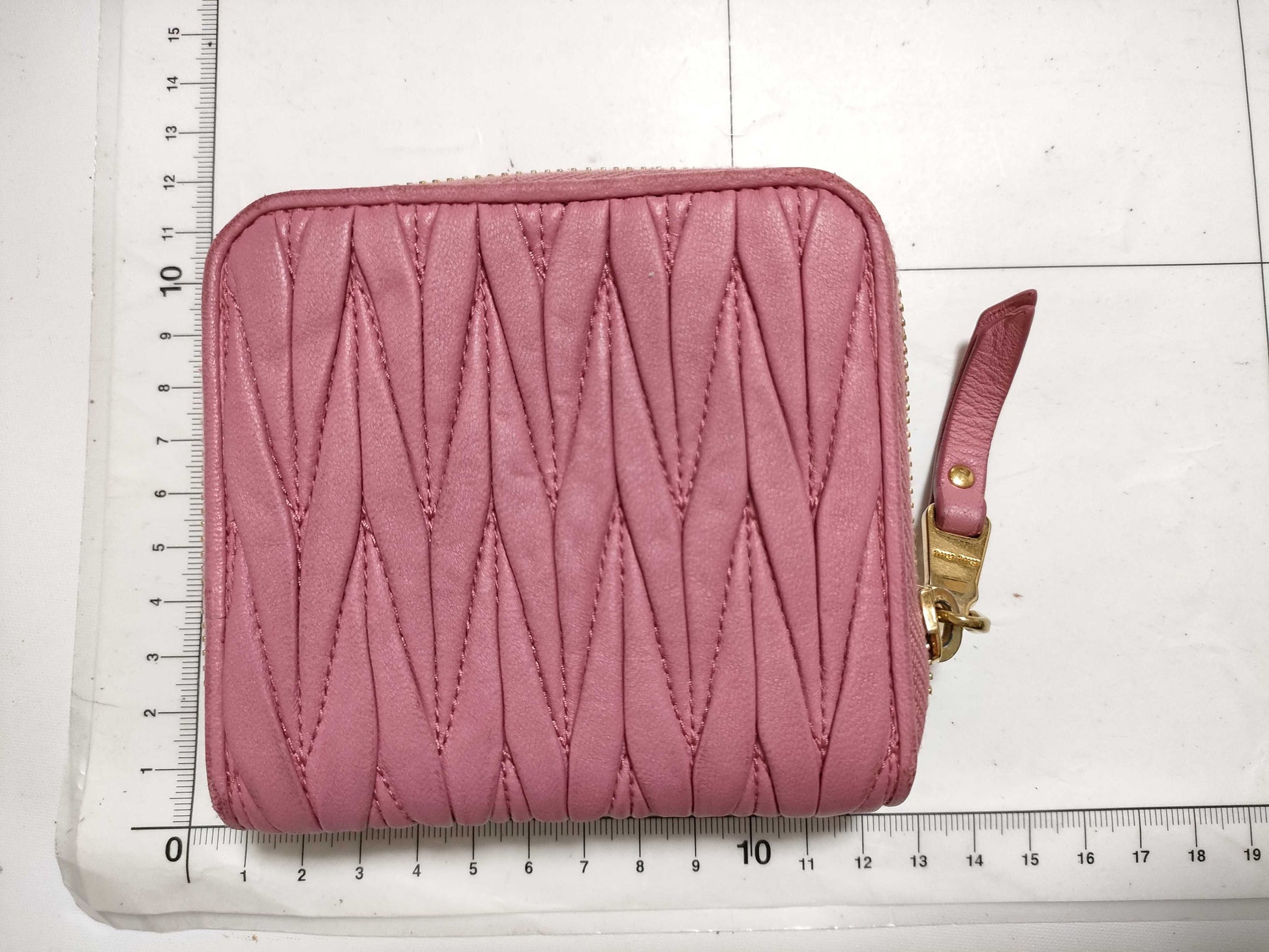 Miu Miu Matelasse wallet with box