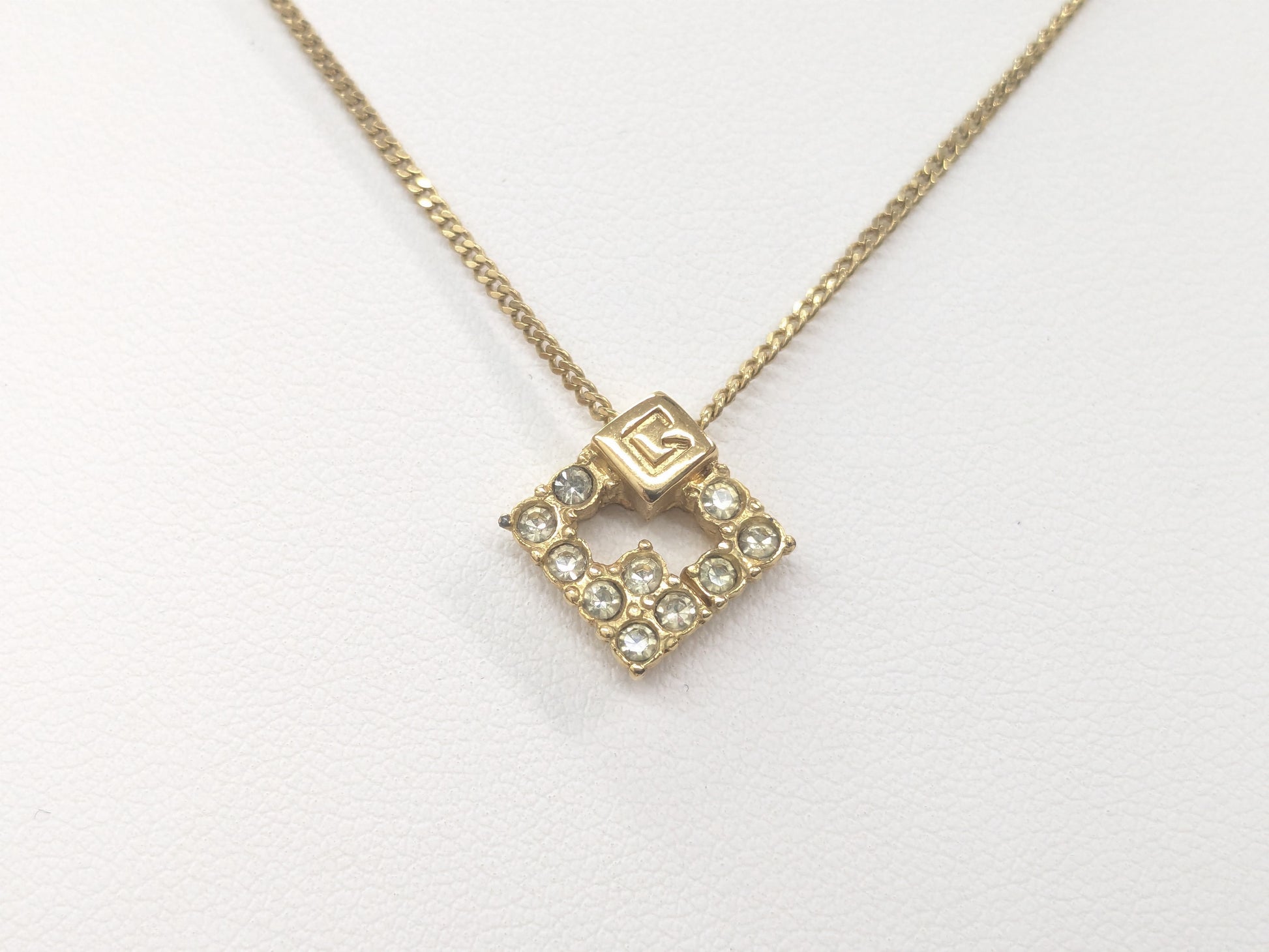 GIVENCHY Precious Metal Necklace Pendant Necklace