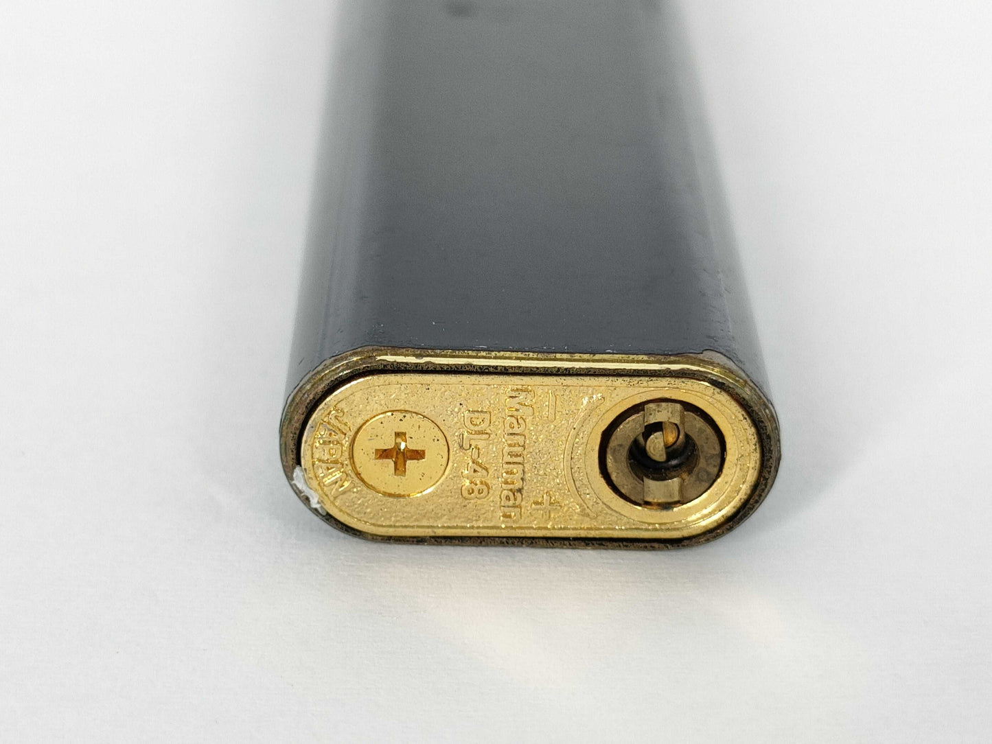 Yves Saint Laurent Lighter, ignition unconfirmed