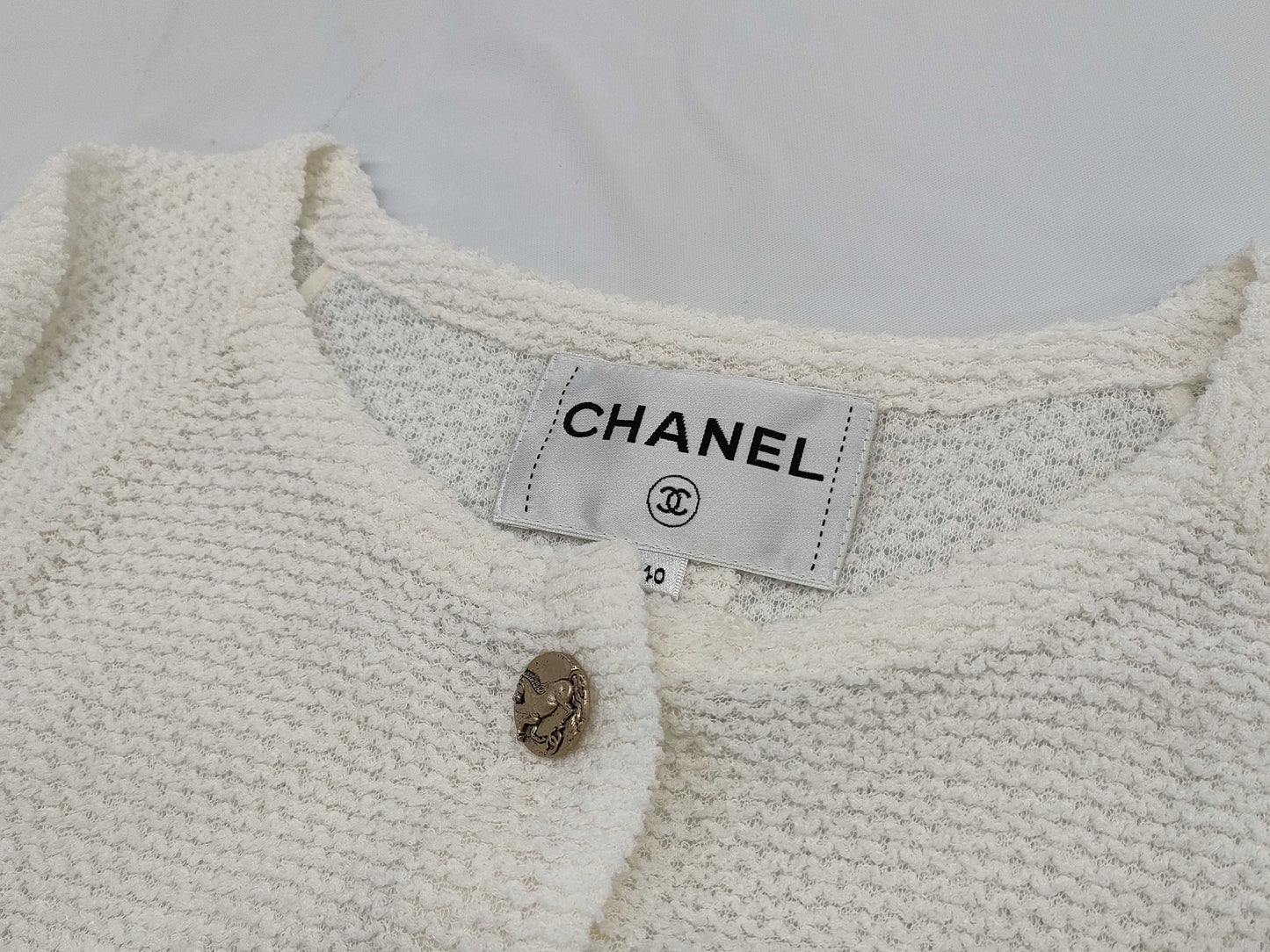 CHANEL Cardigan Size 40 Cardigan