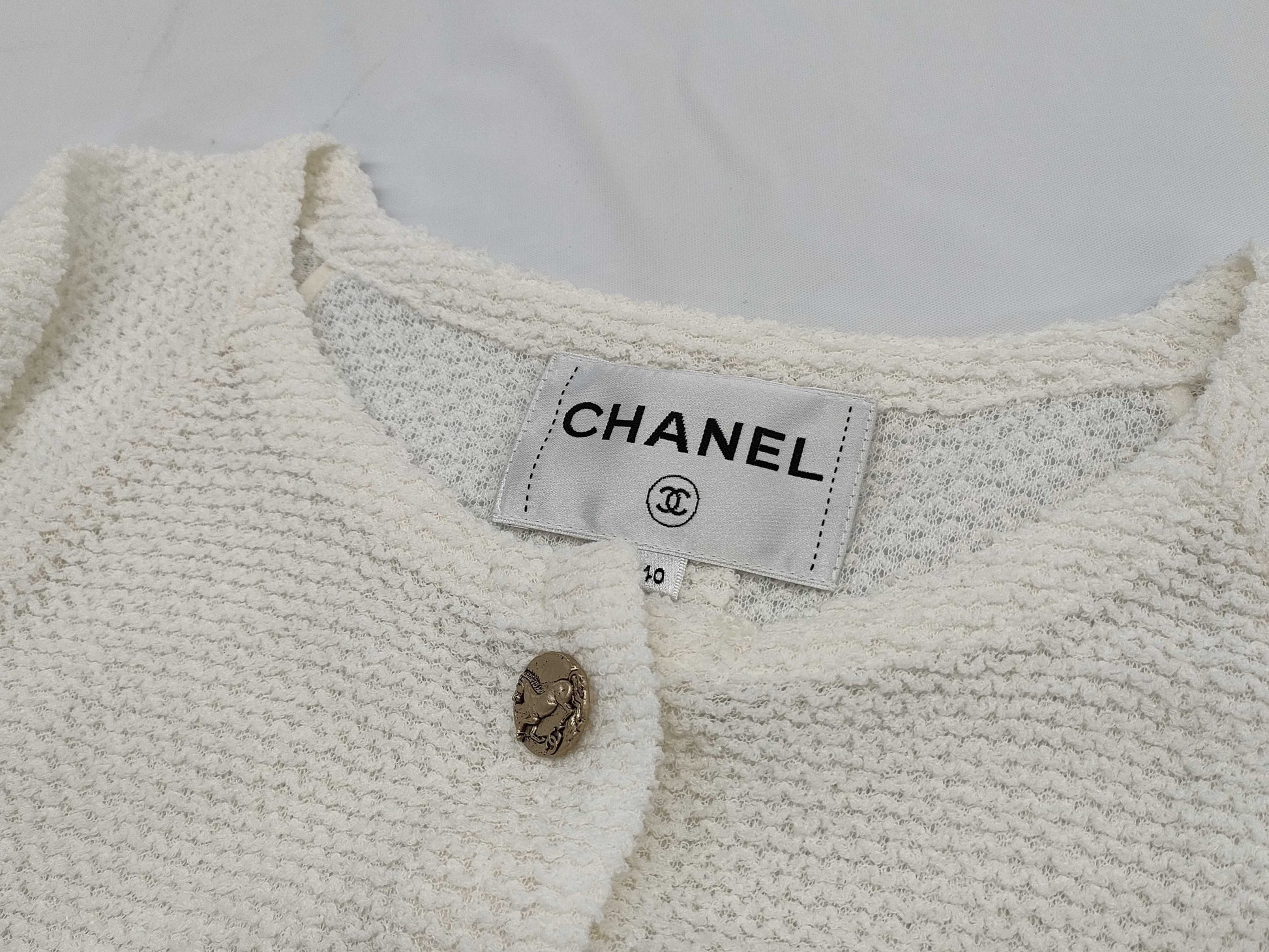 CHANEL Cardigan Size 40 Cardigan