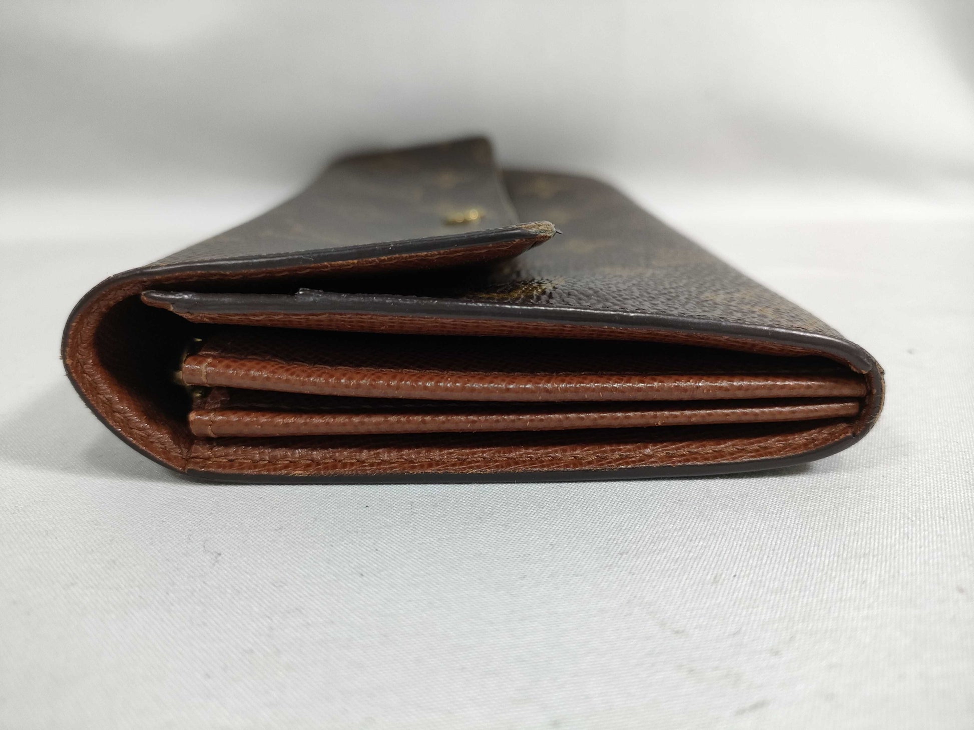 LOUIS VUITTON Monogram Porte Monnaie Credit Wallet MB0092