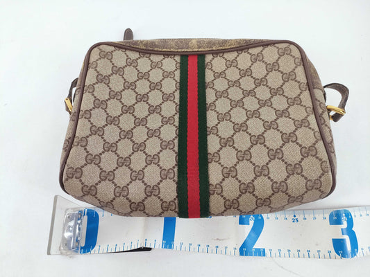 GUCCI GG Supreme Gucci Sherry Shoulder Bag 24.02.005