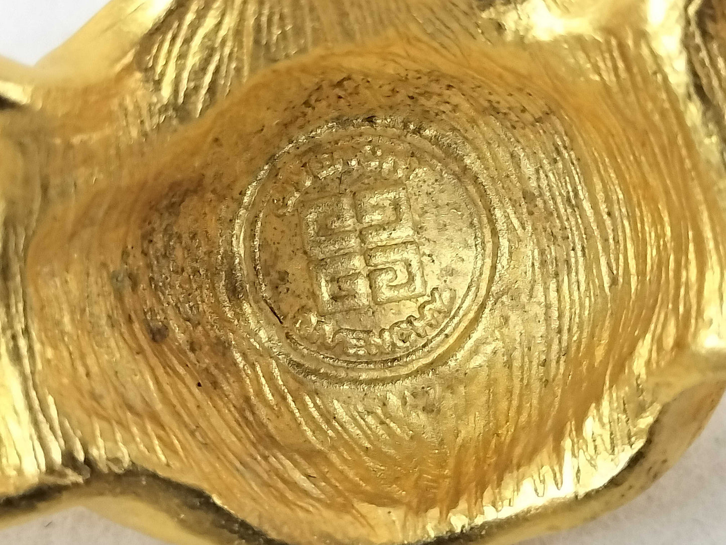 GIVENCHY Pearl Rose Necklace