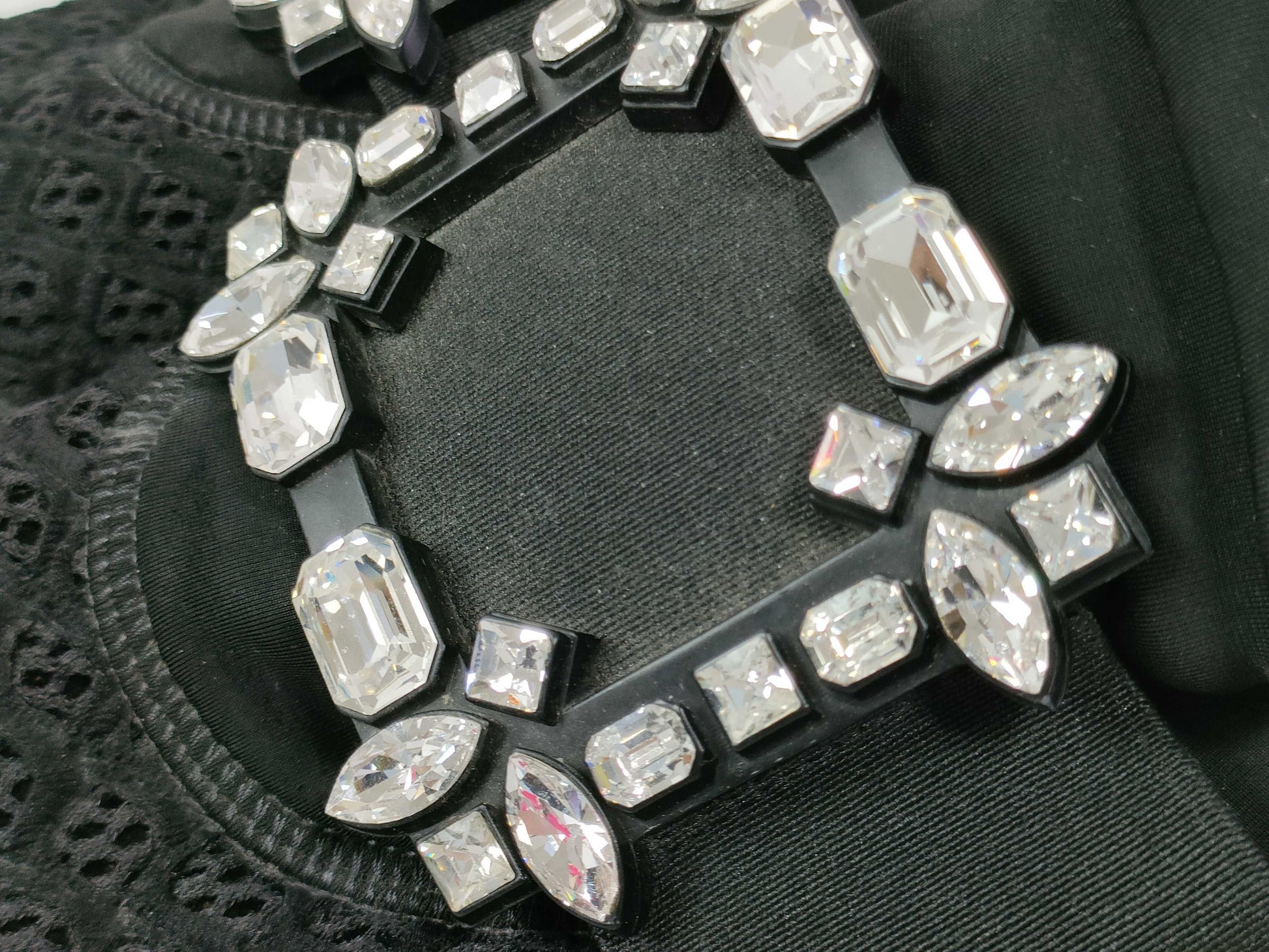 Roger Vivier Vivlan Citrus Buckle Sneakers Low-Top Sneakers