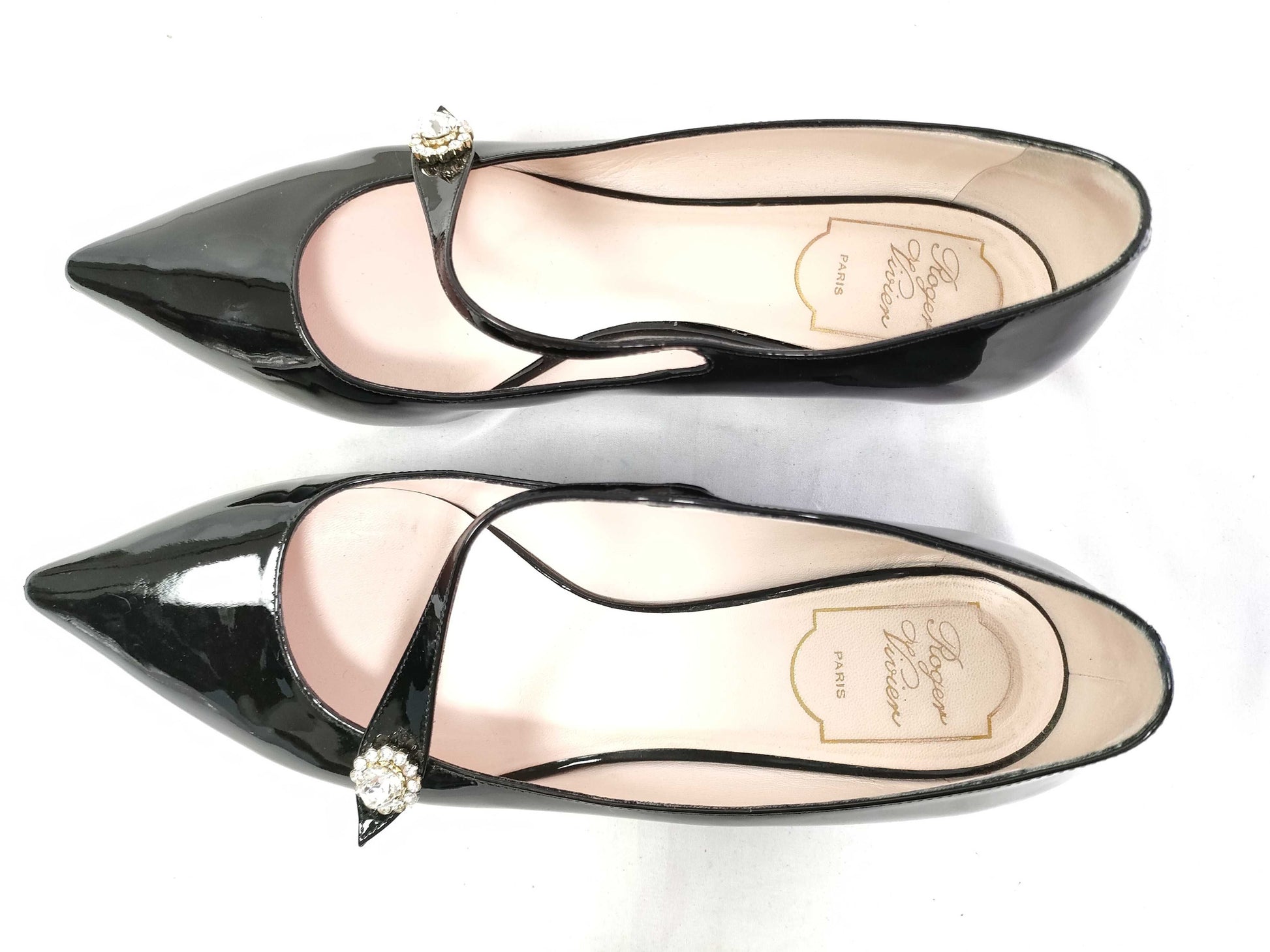 ROGER VIVIER Mary Jane Pumps Patent Beaded Pumps