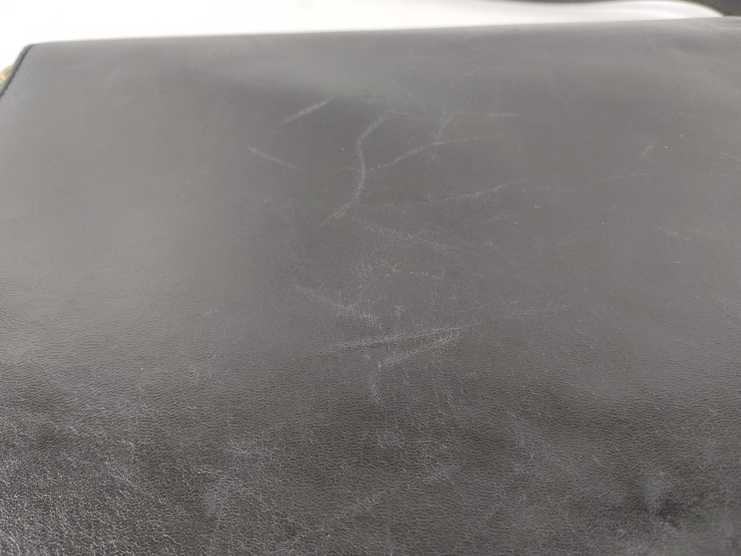 Yves Saint Laurent Quilted Shoulder Bag in Black Leather