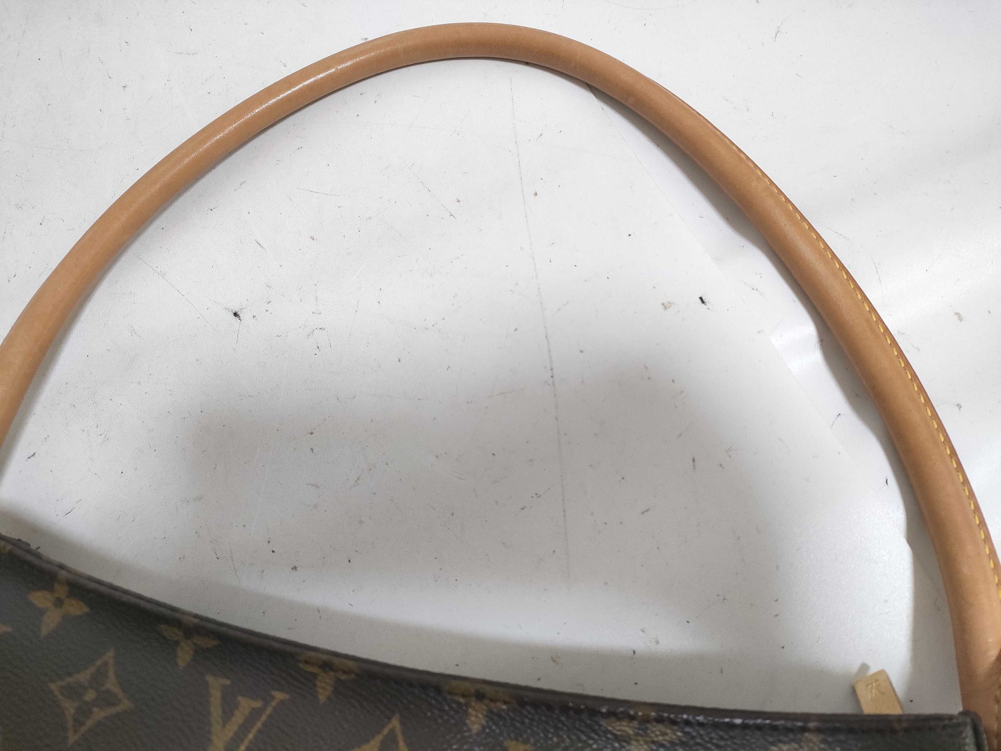 LOUIS VUITTON Monogram LV Looping GM M51145 Monogram Handbag