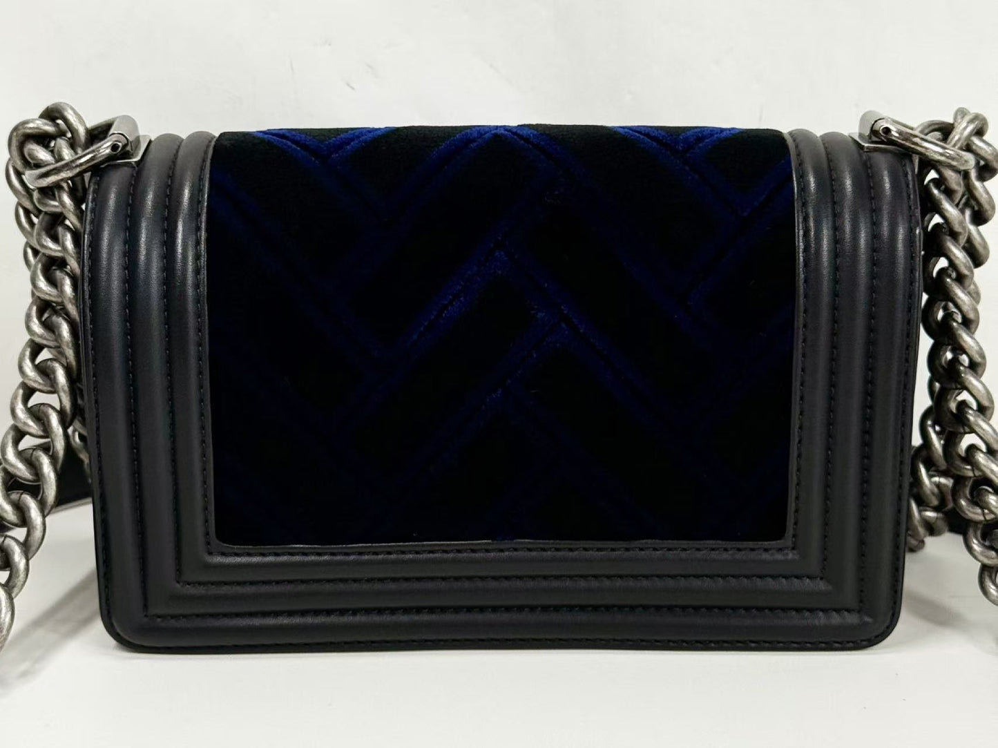 CHANEL Black Boy 20 Velvet and Leather Shoulder Bag, 20cm Wide, Approx. 23rd Series, with Seal, Vintage S Clasp, Item No. 23086168, Excellent Condition