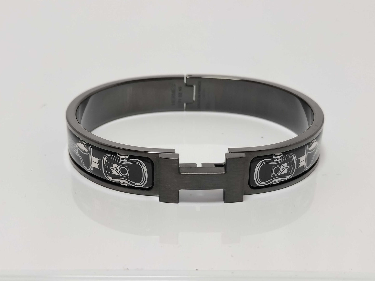 HERMES Click Clack PM Black Bracelet/Bangle