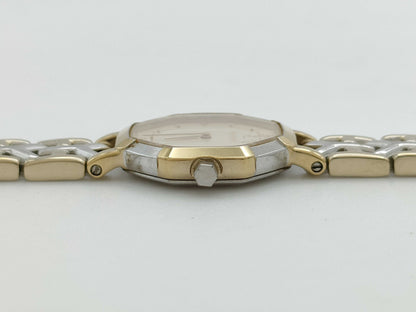 Yves Saint Laurent 2200-241762YO 2110067 Quartz Unmoving Women's Watch