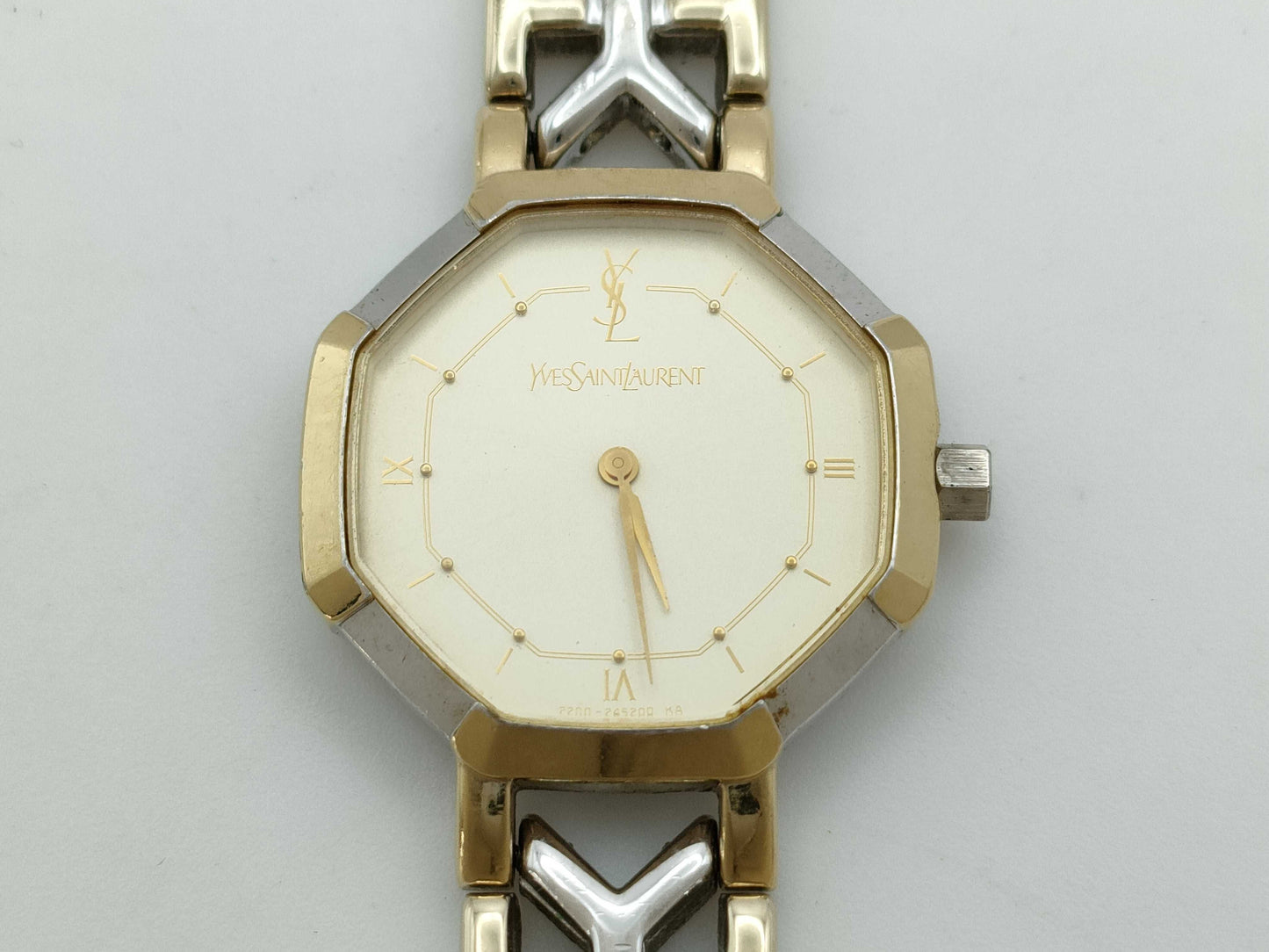Yves Saint Laurent 2200-241762YO 2110067 Quartz Unmoving Women's Watch