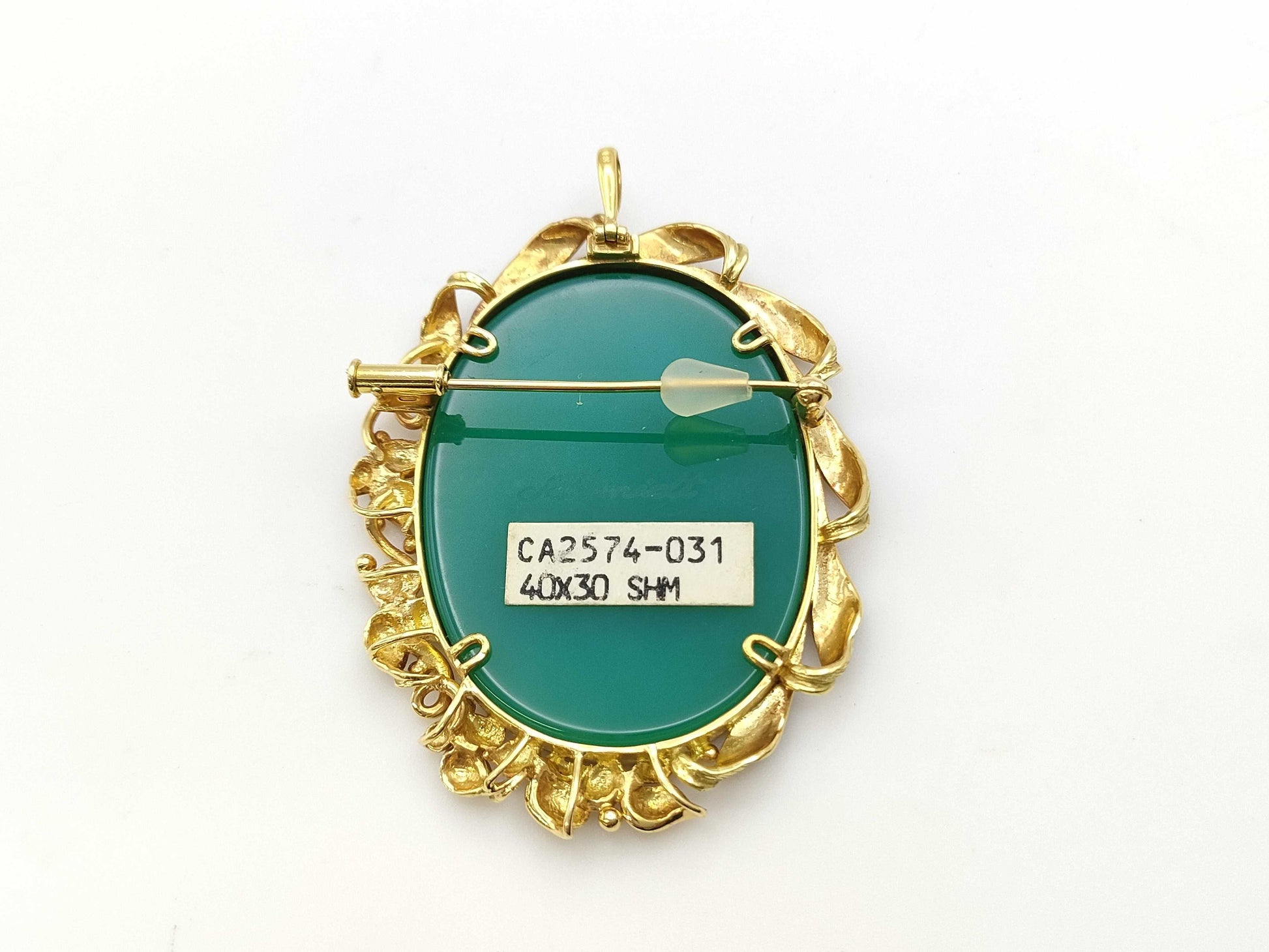 Cameo 18K 21.5g Brooch 