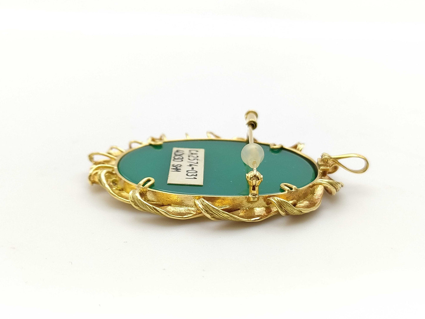 Cameo 18K 21.5g Brooch 