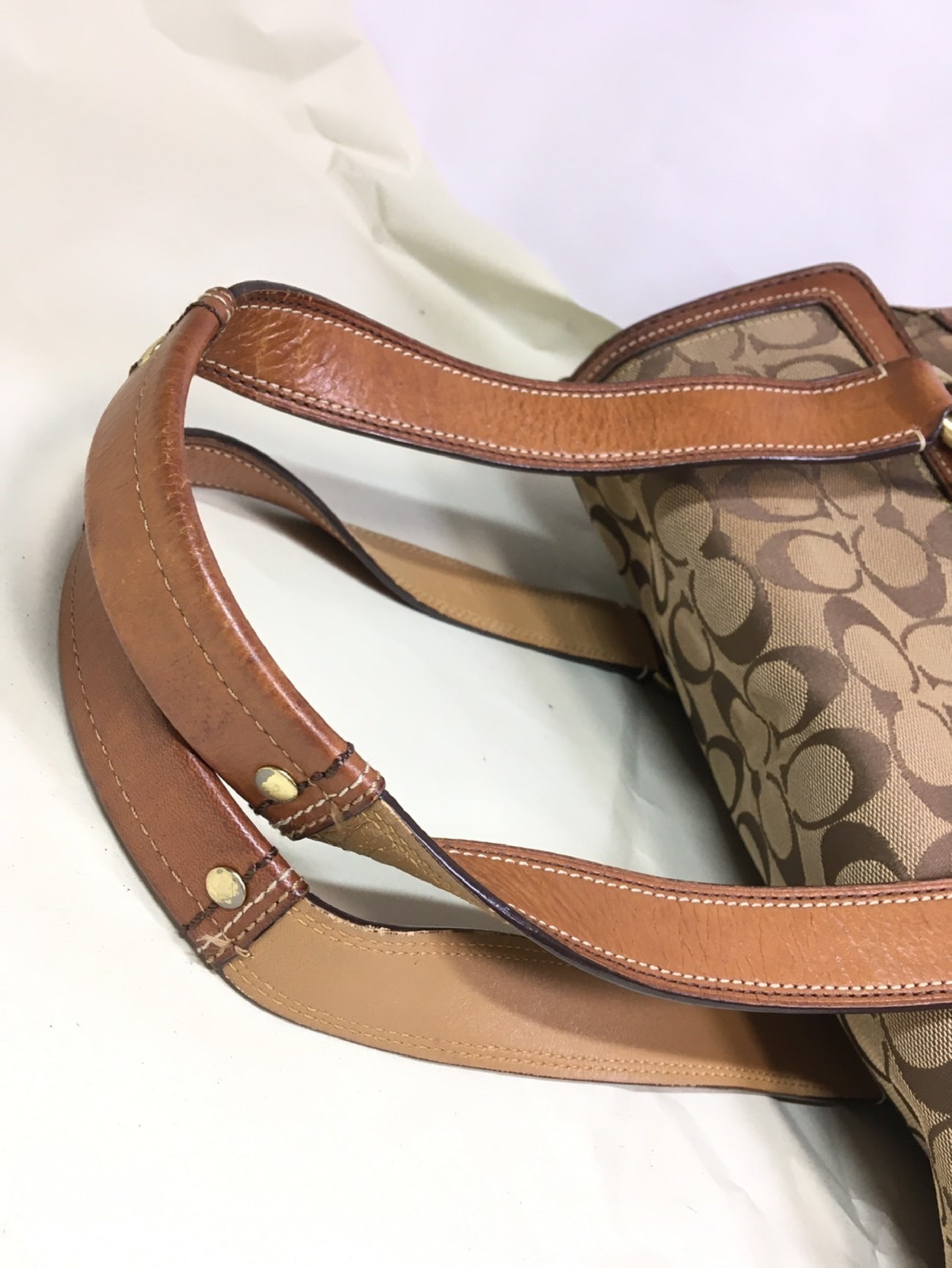 COACH Signature Coach Shoulder Bag Set