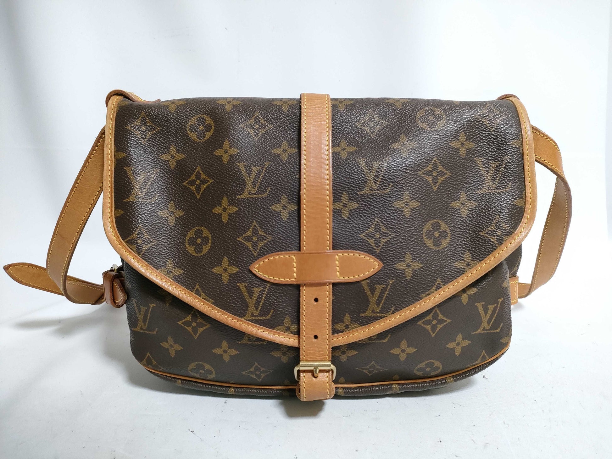 LOUIS VUITTON Monogram Saumur MM M40710/AR1905 Shoulder Bag