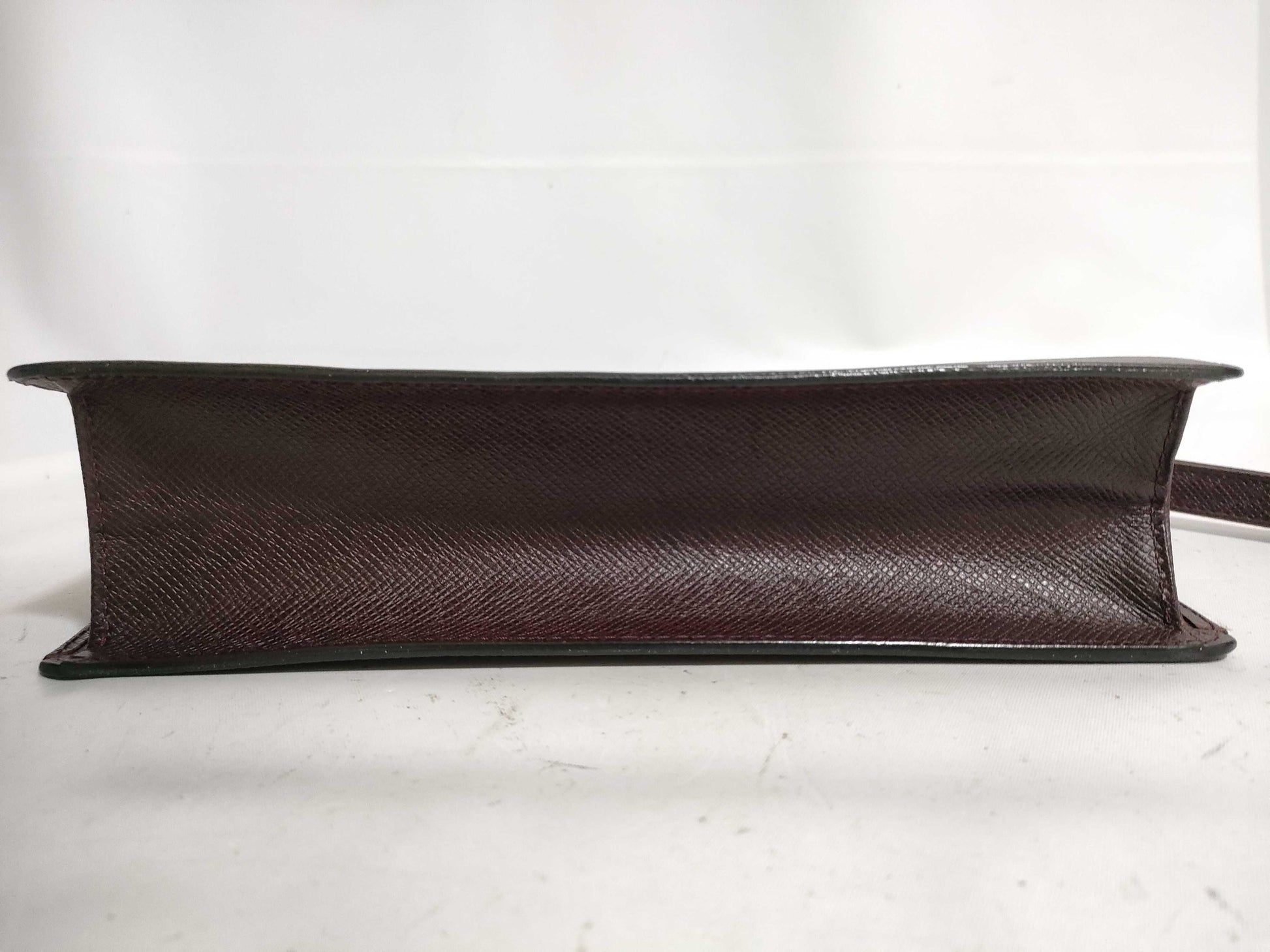 LOUIS VUITTON Taiga Taiga Selenga Second Bag