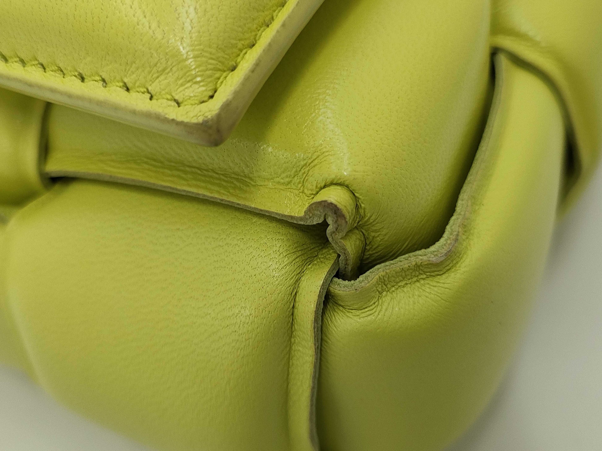 BOTTEGA VENETA Padded Cassette Bag Shoulder Bag