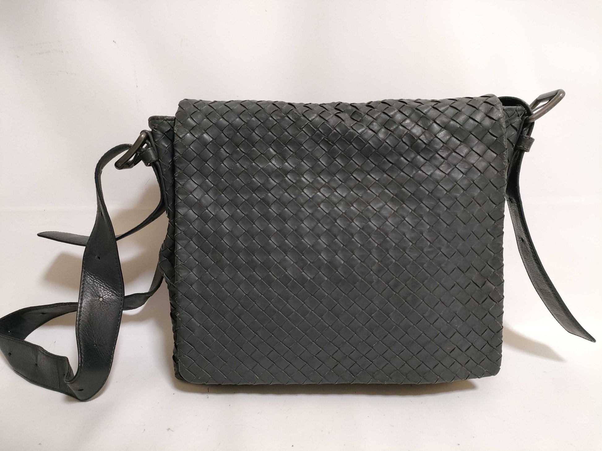 BOTTEGA VENETA Intrecciato Shoulder Bag