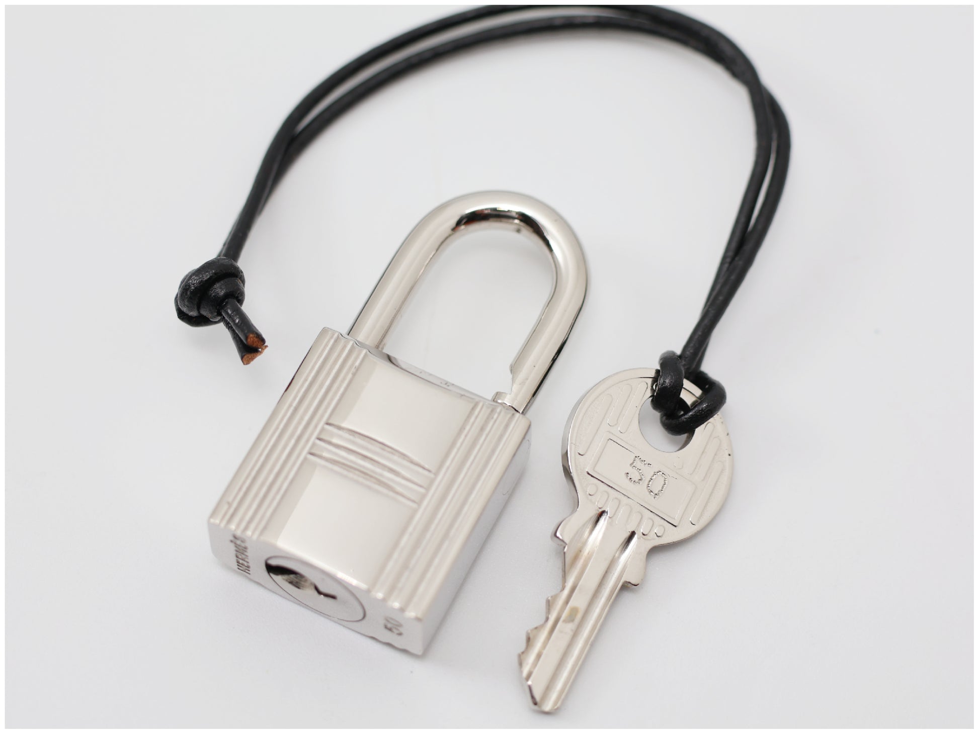 HERMES HERMES Cadena & Key Set No. 50 Silver Charm with Cord