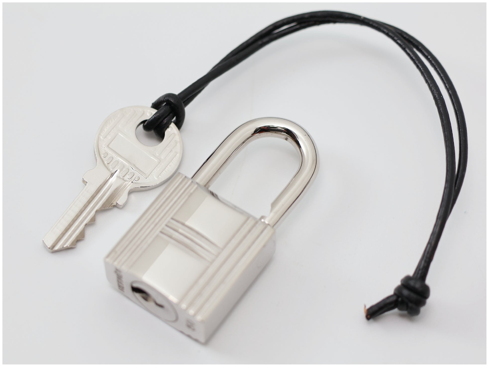 HERMES HERMES Cadena & Key Set No. 50 Silver Charm with Cord