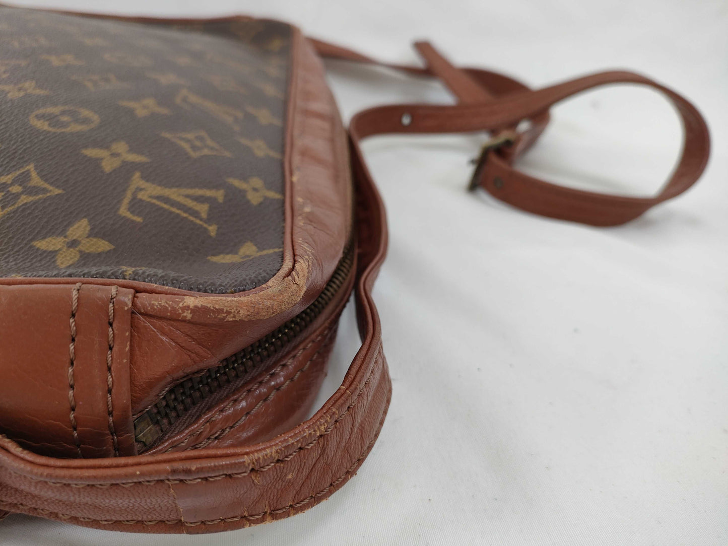 LOUIS VUITTON Monogram Sac Bandouliere Shoulder Bag M51364