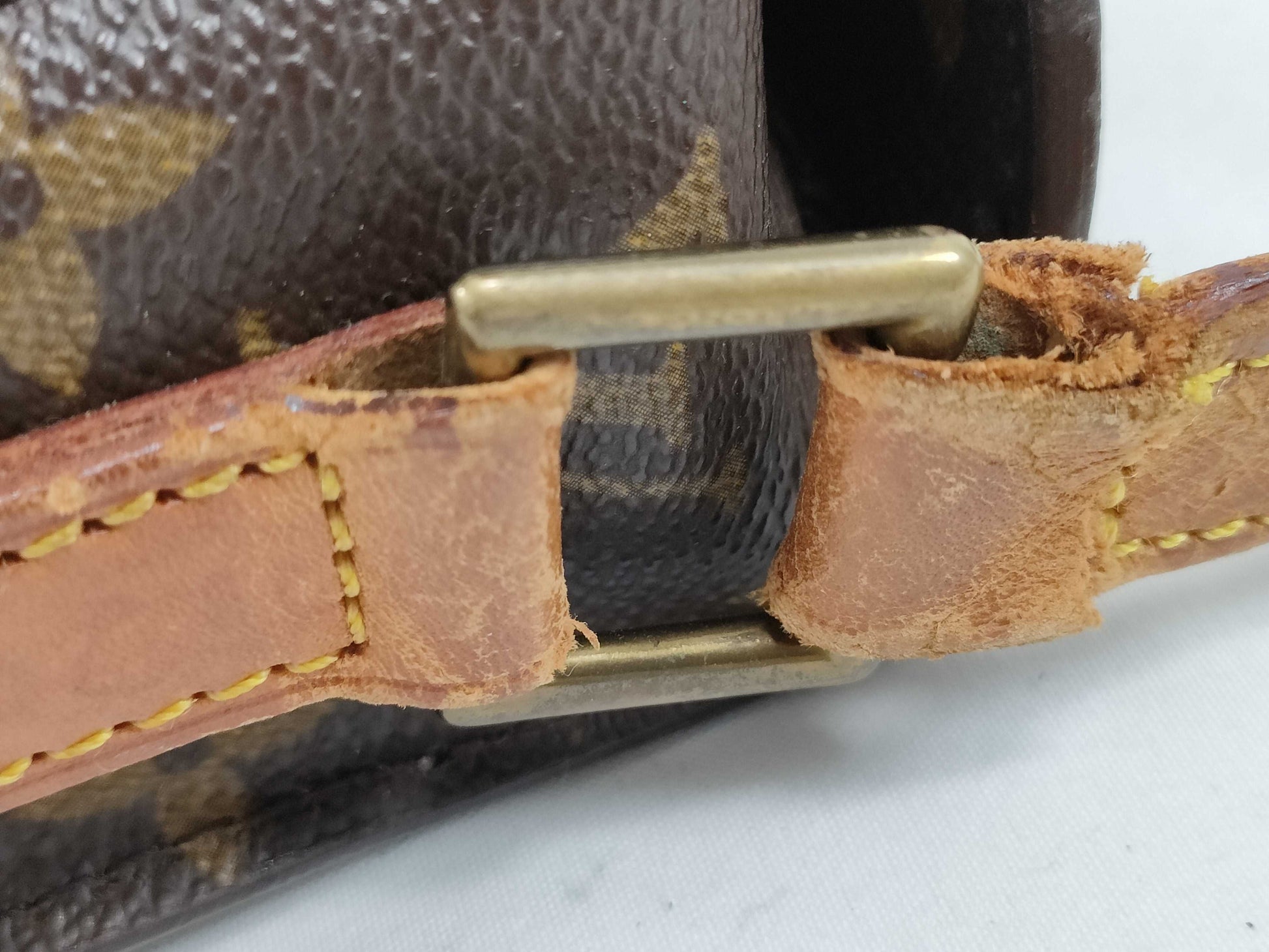 LOUIS VUITTON Monogram Saint-Cloud Shoulder Bag