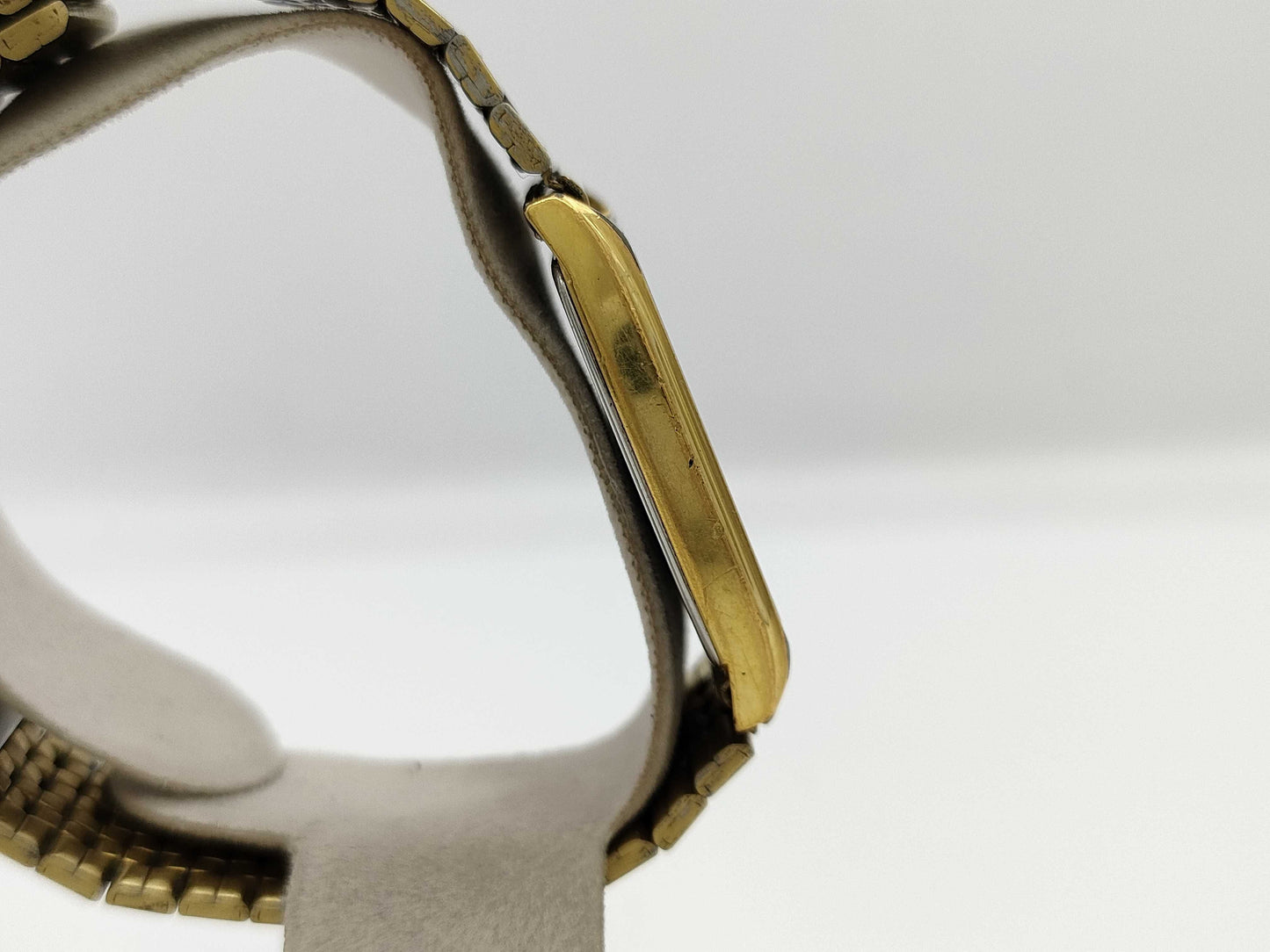 OMEGA Square 1377 Quartz Unmoving Women's Watch