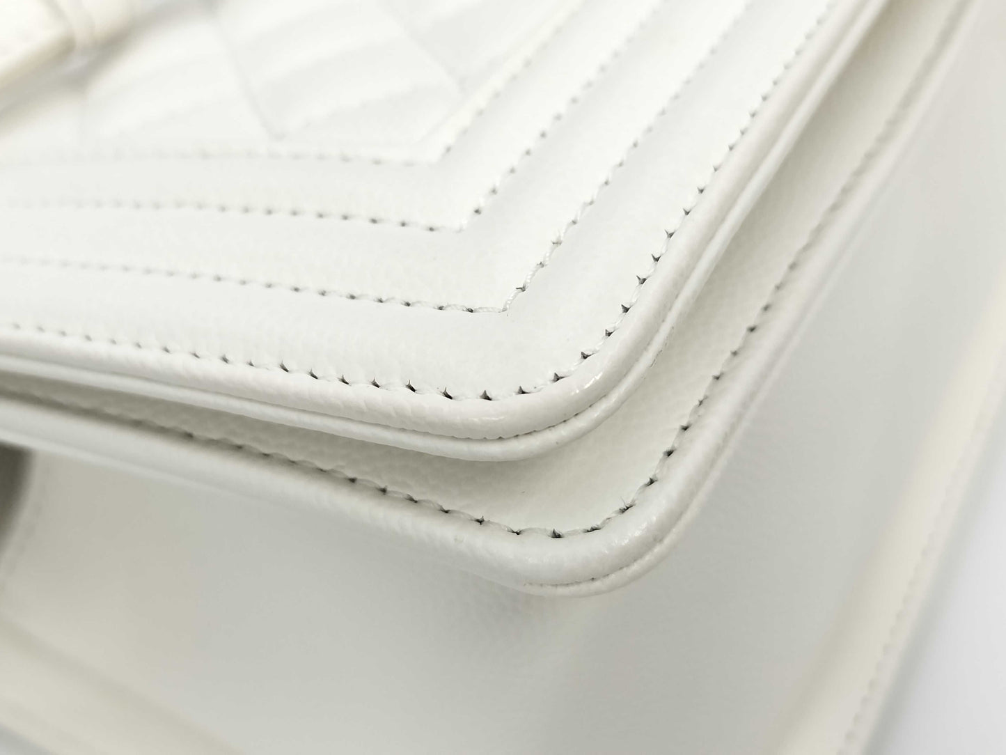 CHANEL Boy Chanel Caviar White Microchip Shoulder Bag