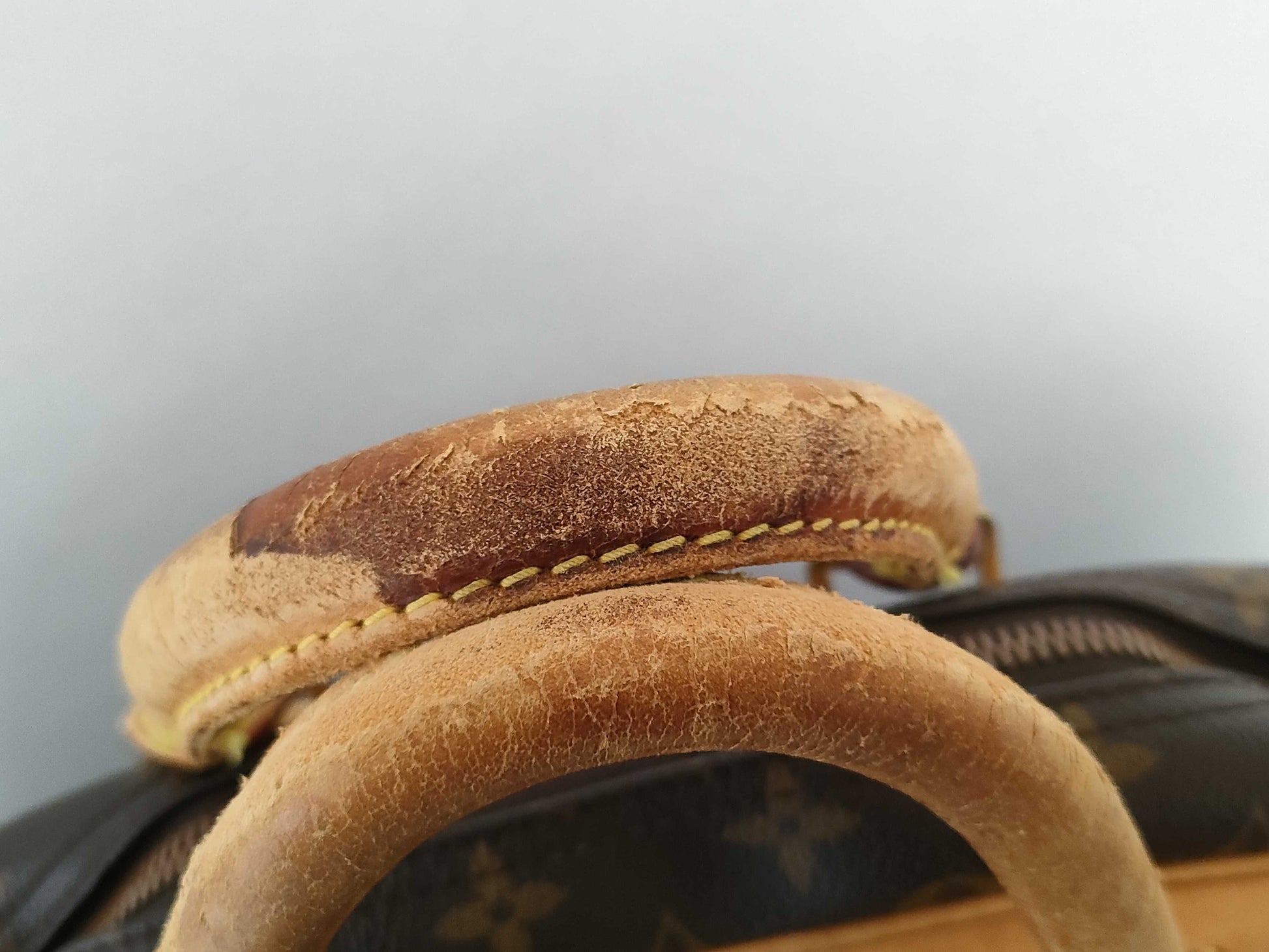 LOUIS VUITTON Monogram Louis Vuitton Bag Handbag