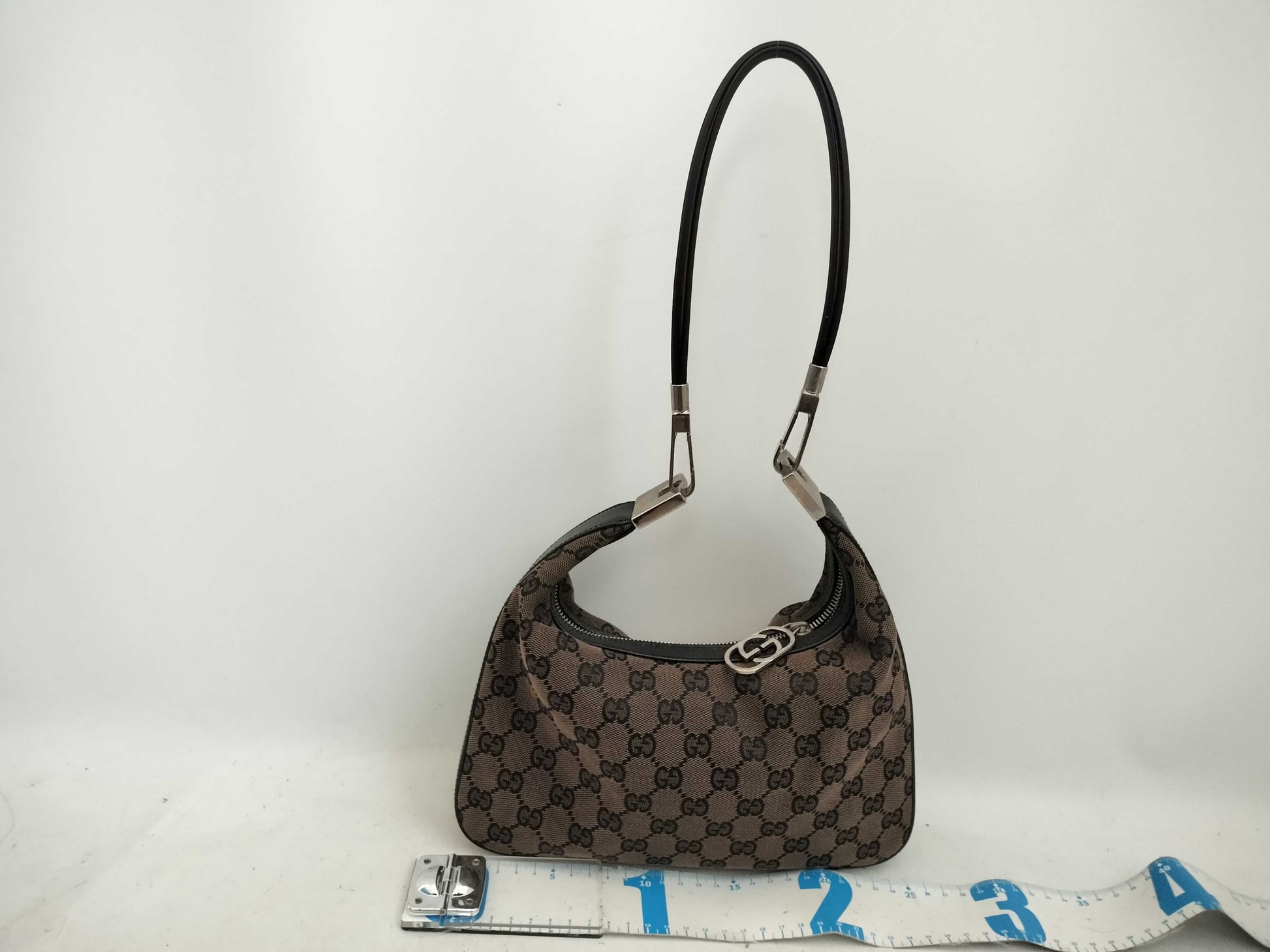 GUCCI GG Canvas Gucci Bag Accessory Pouch Shoulder Bag