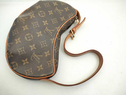 LOUIS VUITTON Monogram Croissant Shoulder Bag