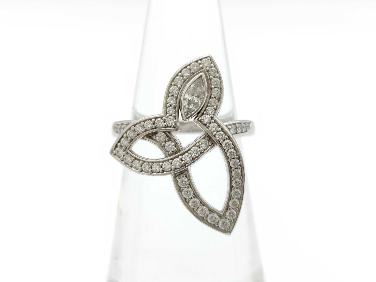 HARRY WINSTON Lily Cluster PT950 9.8g Ring 