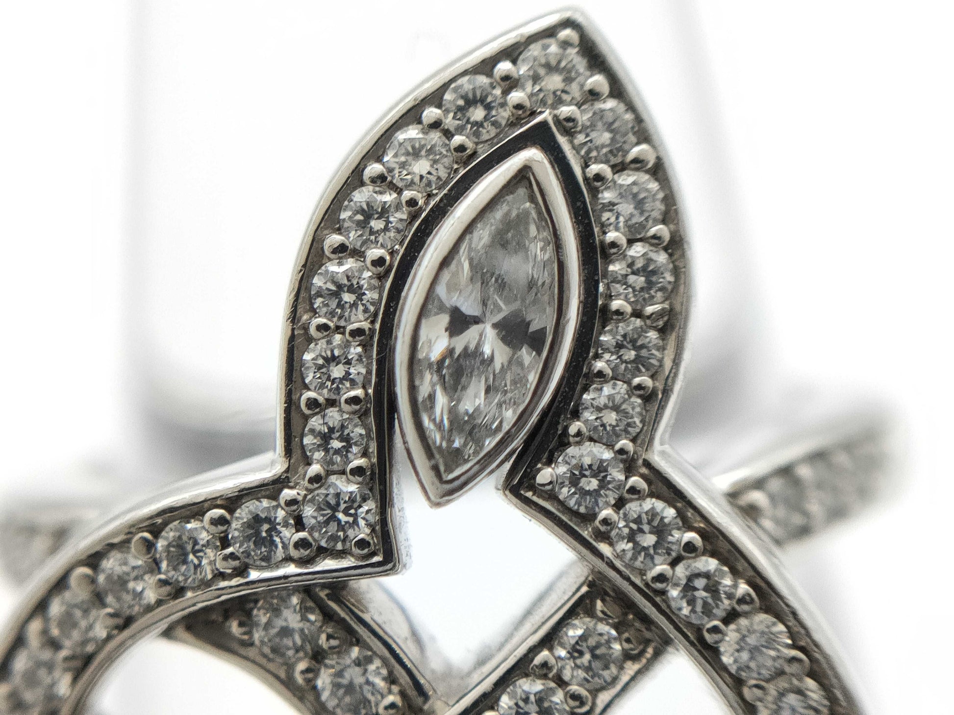 HARRY WINSTON Lily Cluster PT950 9.8g Ring 