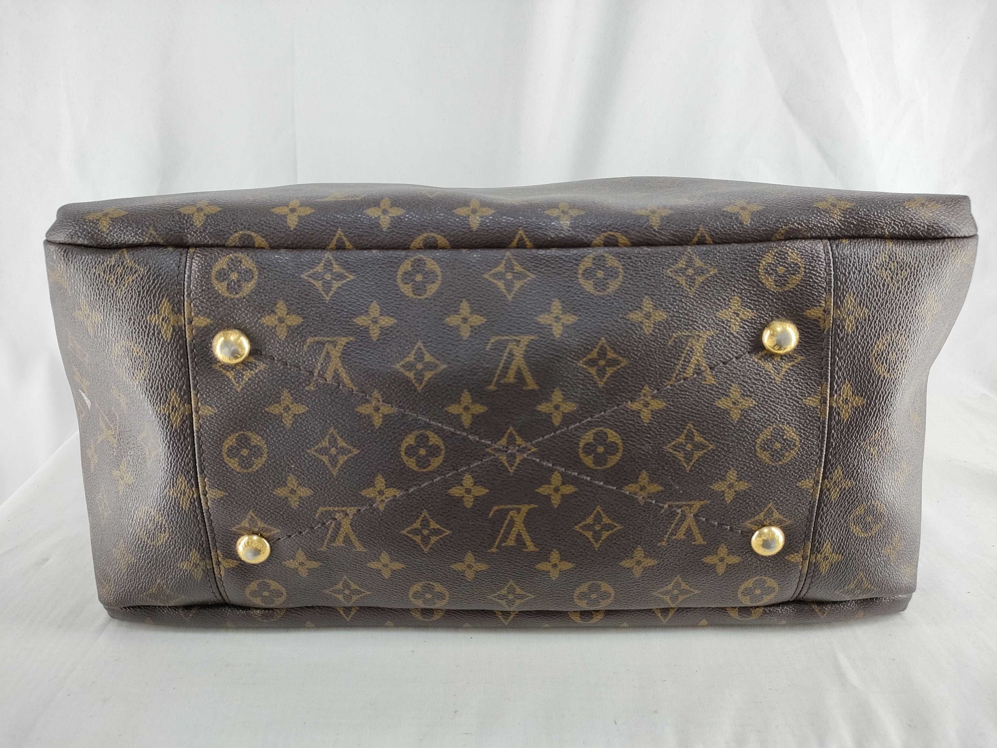 LOUIS VUITTON Monogram Artzi MM M40249 Shoulder Bag