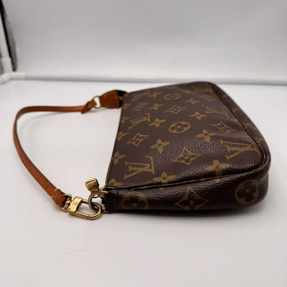 LOUIS VUITTON LOUIS VUITTON Pochette Accessoir Handbag