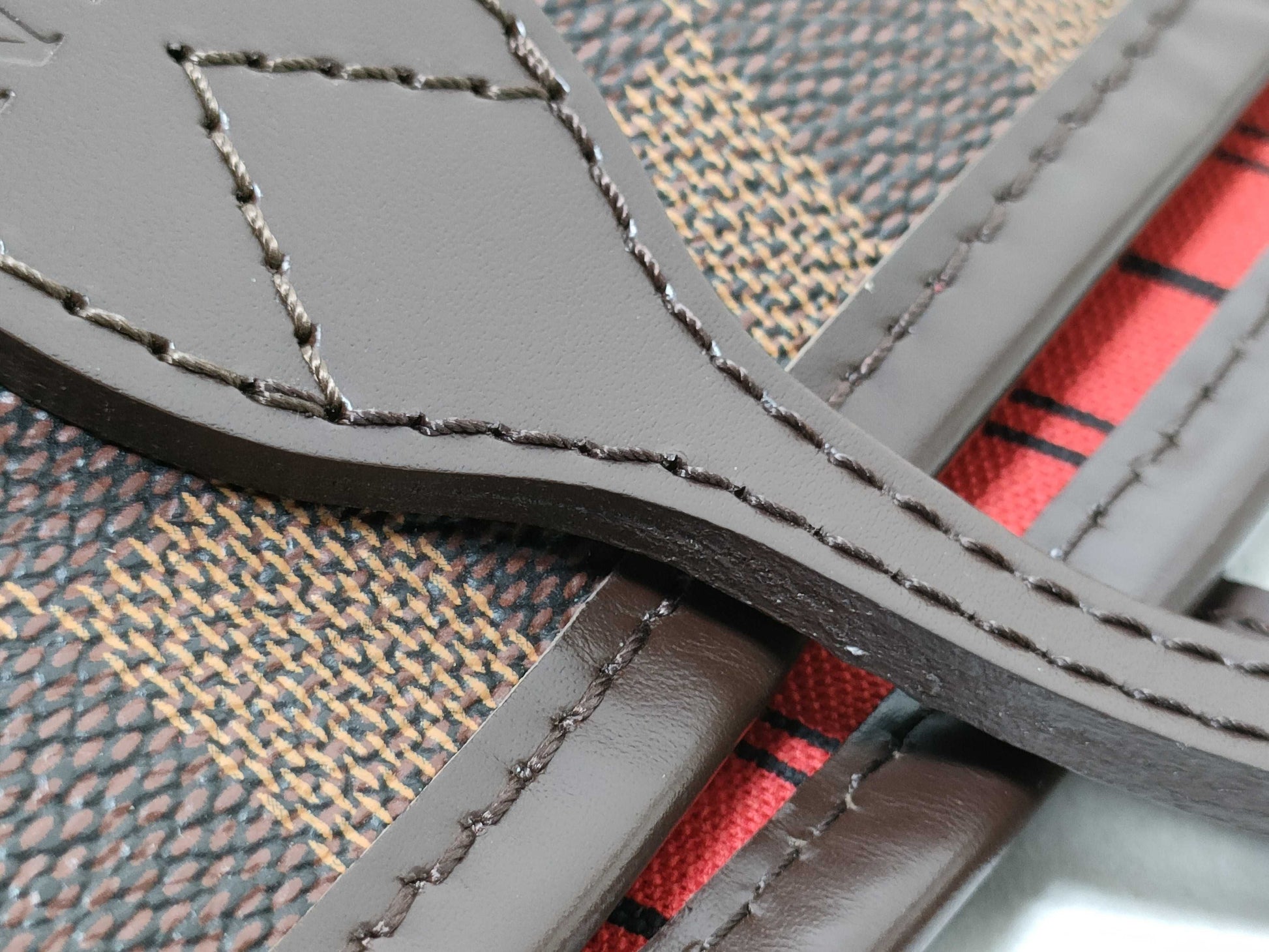 LOUIS VUITTON Damier Louis Vuitton Damien Everful Tote Bag