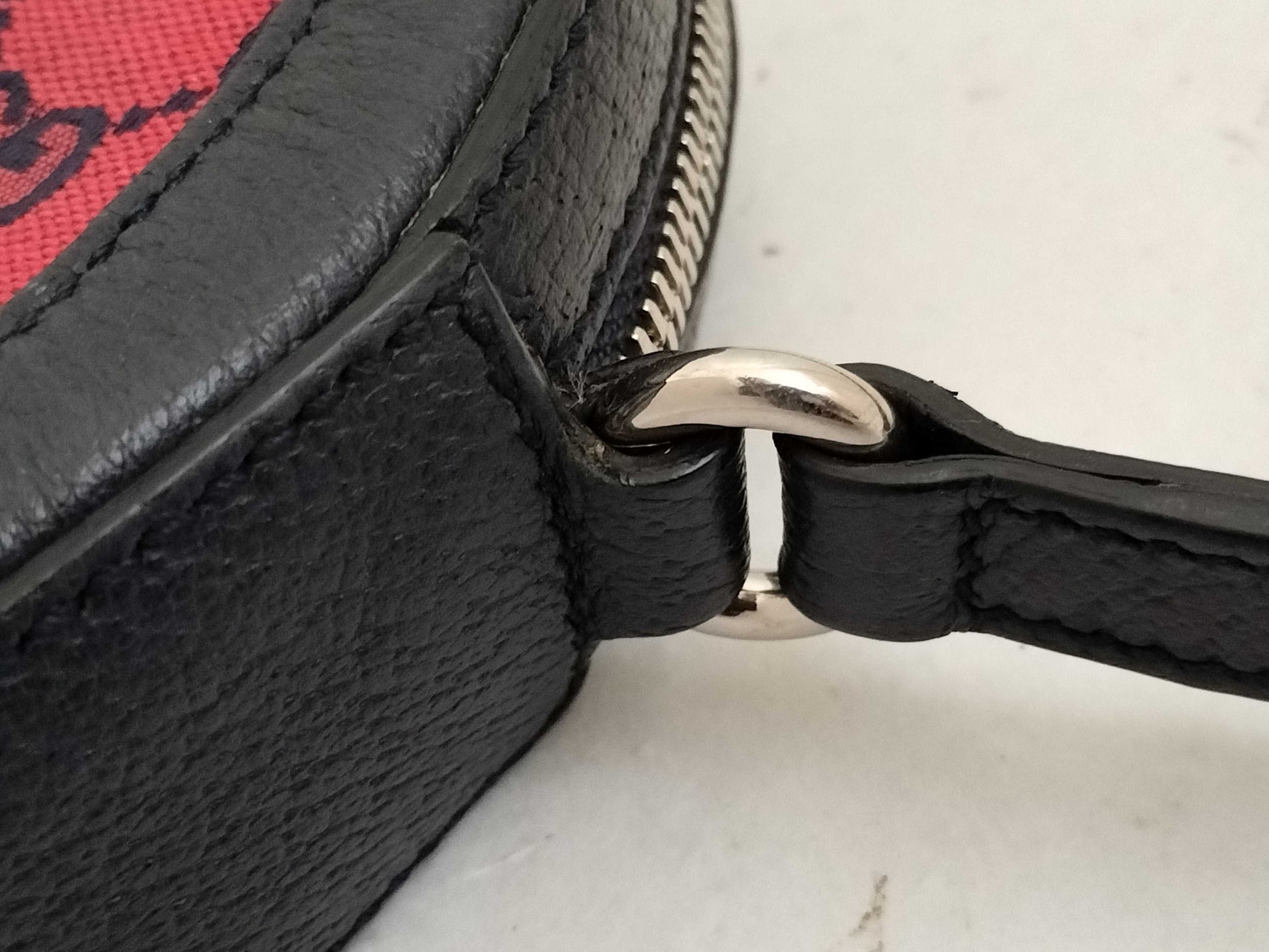 GUCCI GG Gucci LIMITED EDITION Round GG Pattern Bordeaux Shoulder Bag