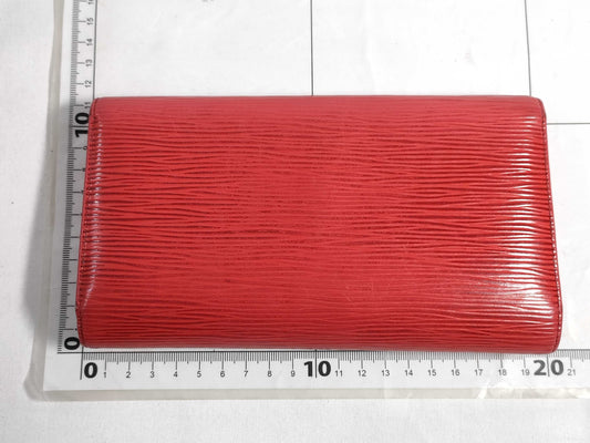 LOUIS VUITTON Epi Louis Vuitton Epi Long Wallet Wallet