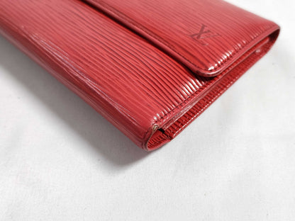 LOUIS VUITTON Epi Louis Vuitton Epi Long Wallet Wallet